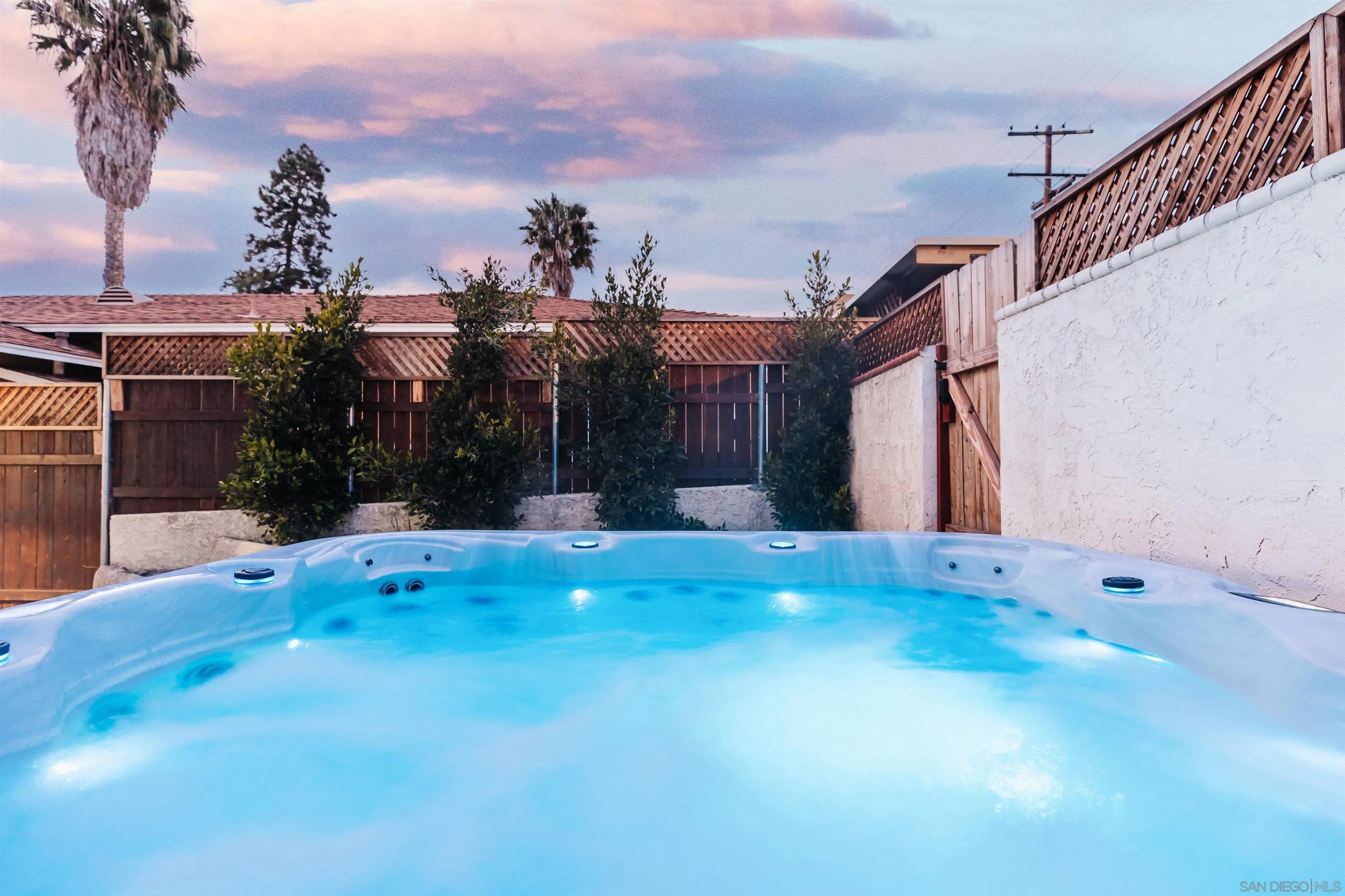 https://cdn.realtyfeed.com/cdn/127/260001653/92d5798e61cb6bd6cde146fc1248ede9.webp