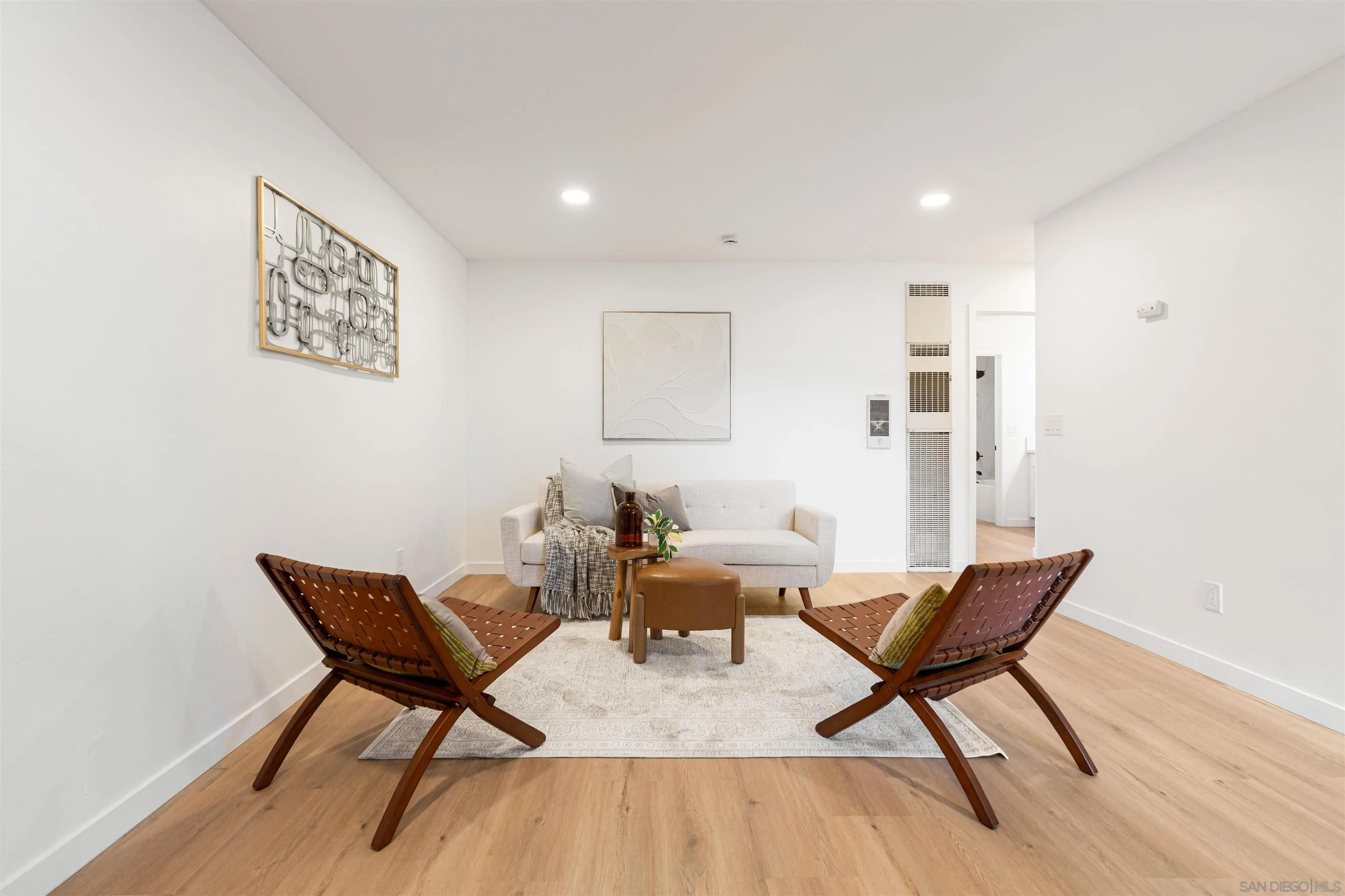 Photo #11: 260001655 Listing: Photo #11