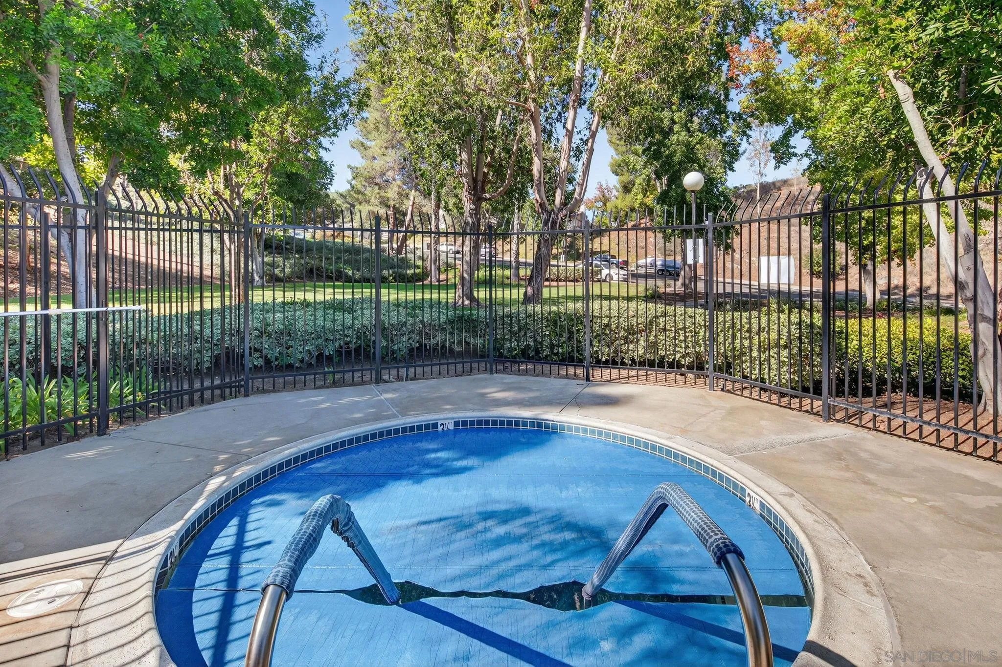 Photo #36: 260001659 Listing: Photo #36