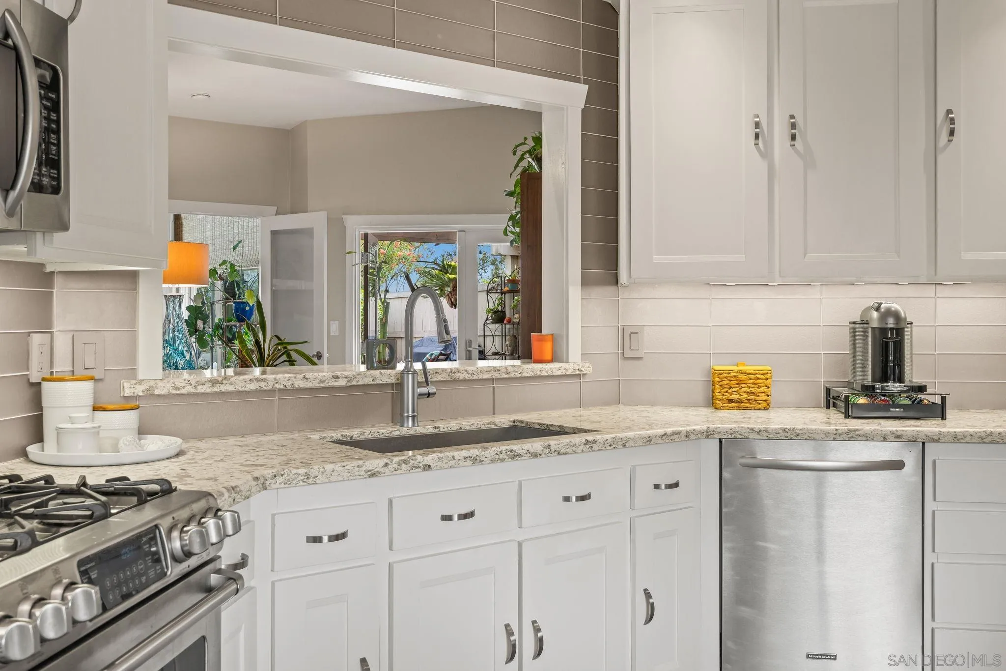 Photo #12: 260001659 Listing: Photo #12