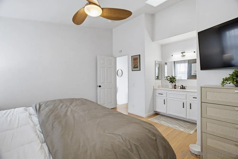 https://cdn.realtyfeed.com/cdn/127/260001662/a95c285ba5495c20885ba31bf770fd05.webp