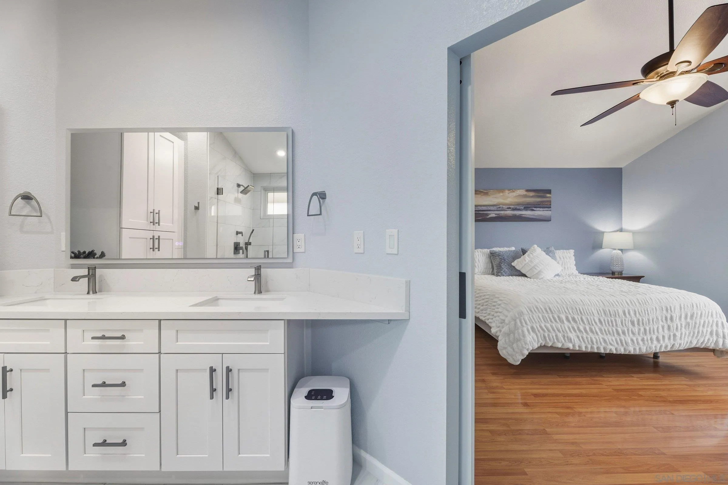 https://cdn.realtyfeed.com/cdn/127/260001670/2fd1441f9f3724b38a55b61b2d28d609.webp
