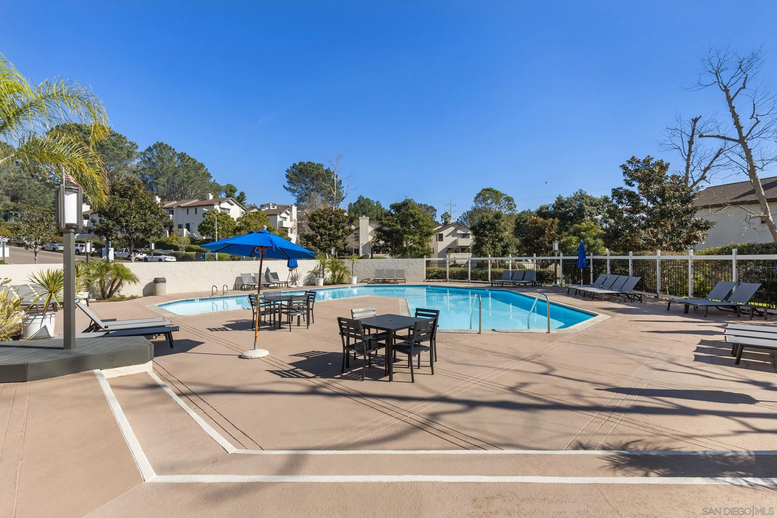 Photo #23: 260001671 Listing: Photo #23