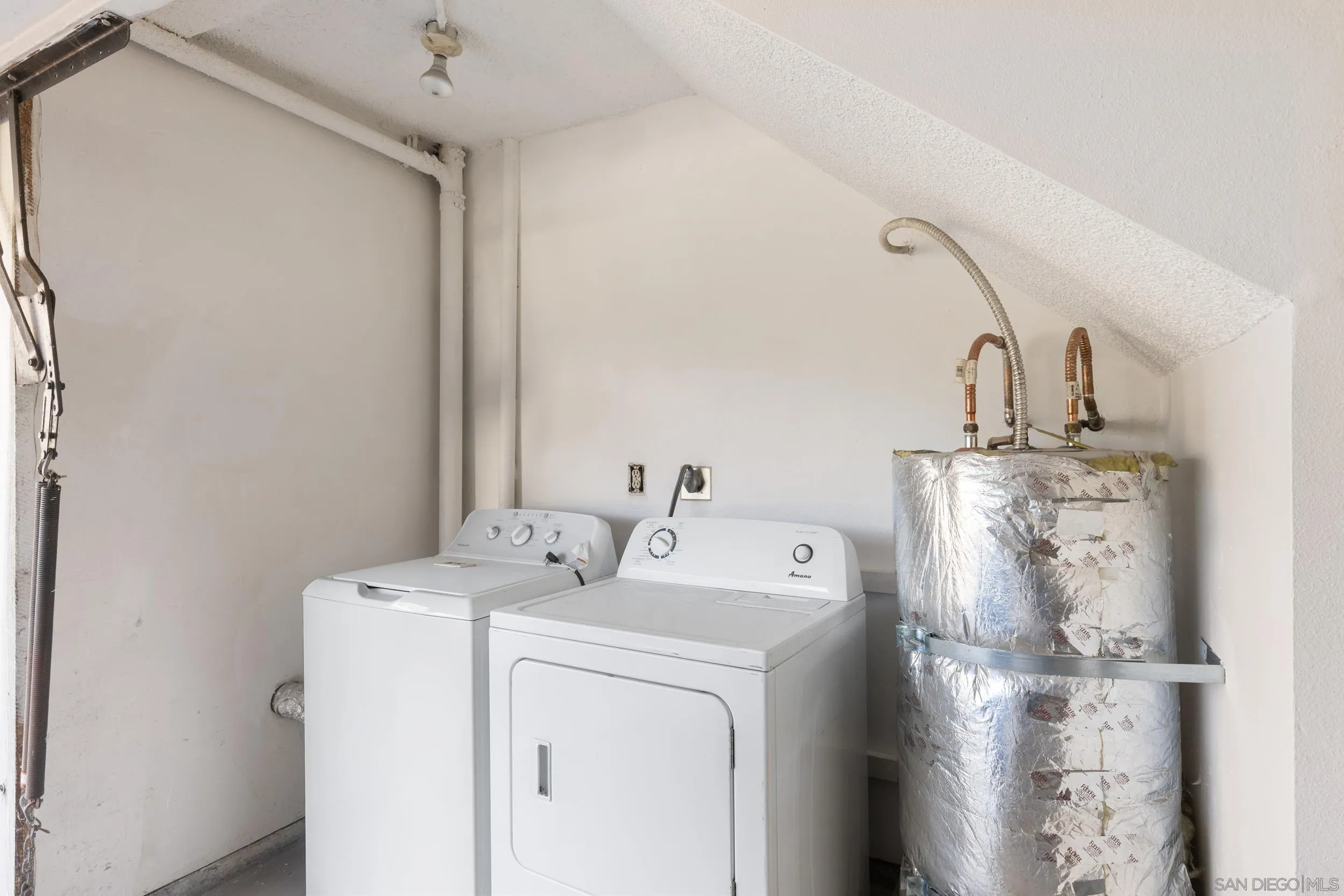 Photo #22: 260001671 Listing: Photo #22