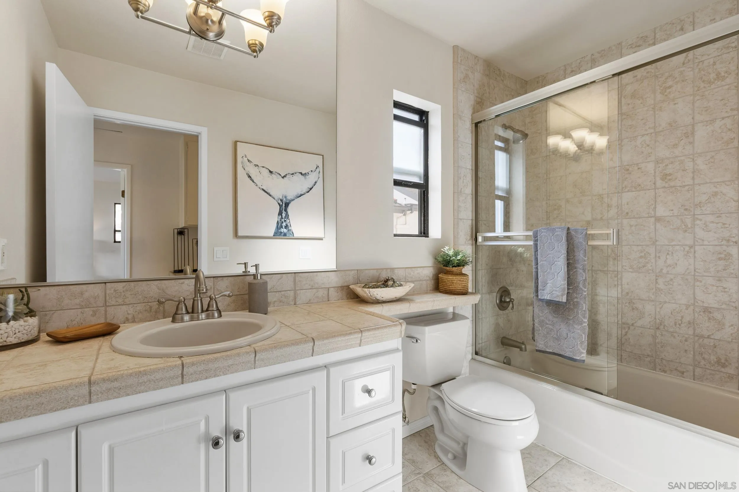 Photo #19: 260001671 Listing: Photo #19