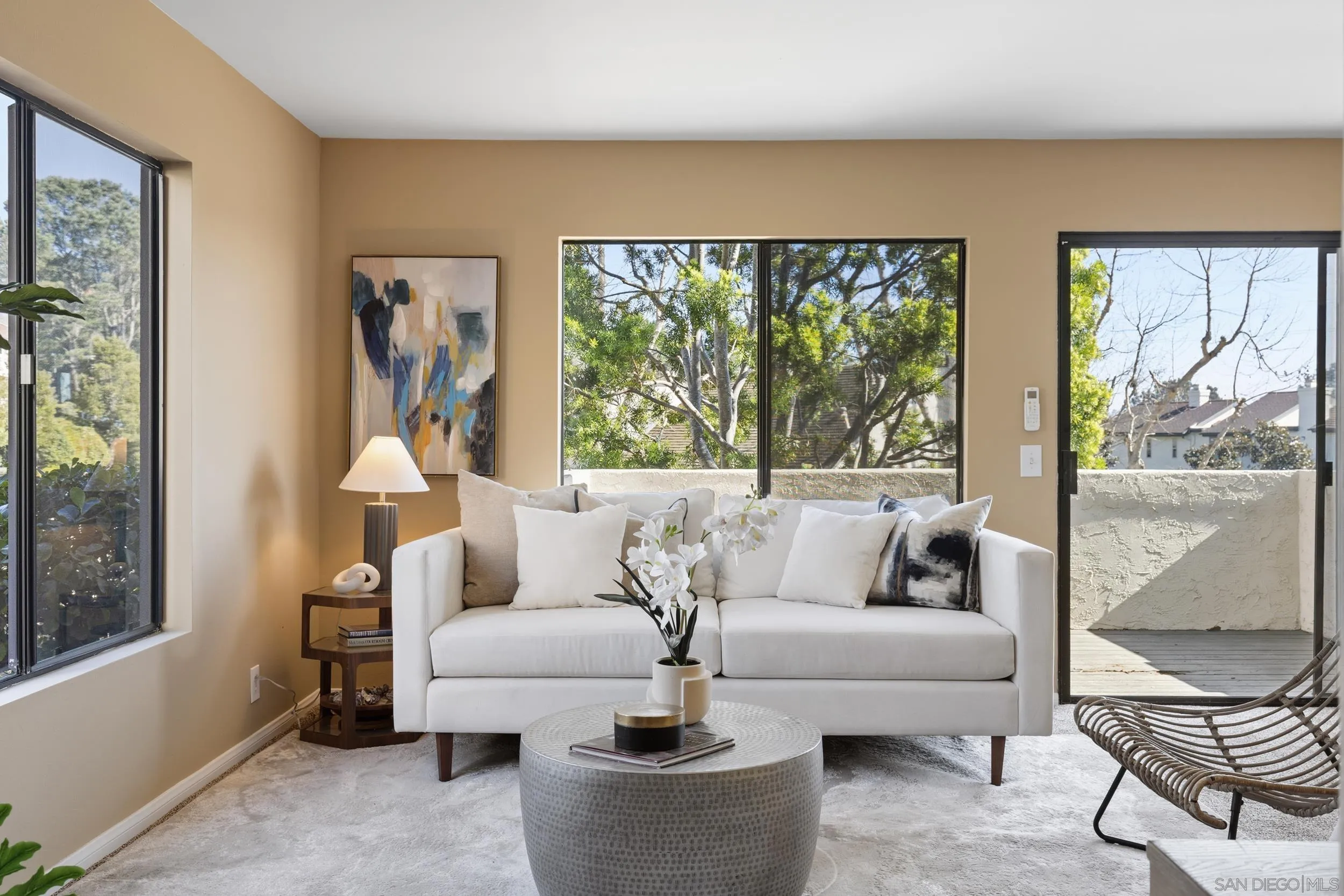 Photo #4: 260001671 Listing: Photo #4