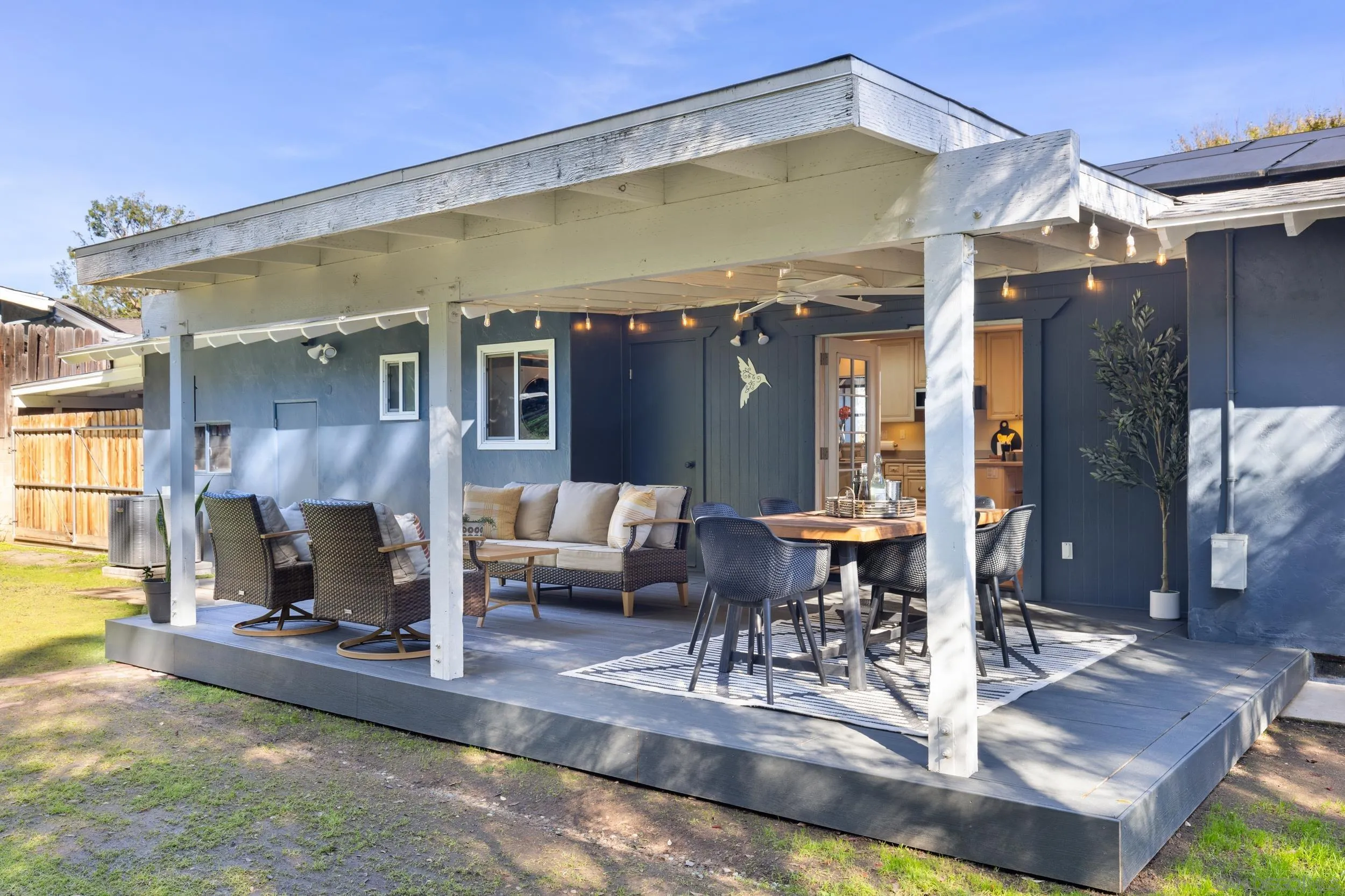 https://cdn.realtyfeed.com/cdn/127/260001673/b8fccce5b15b83d78a27420cb3400881.webp