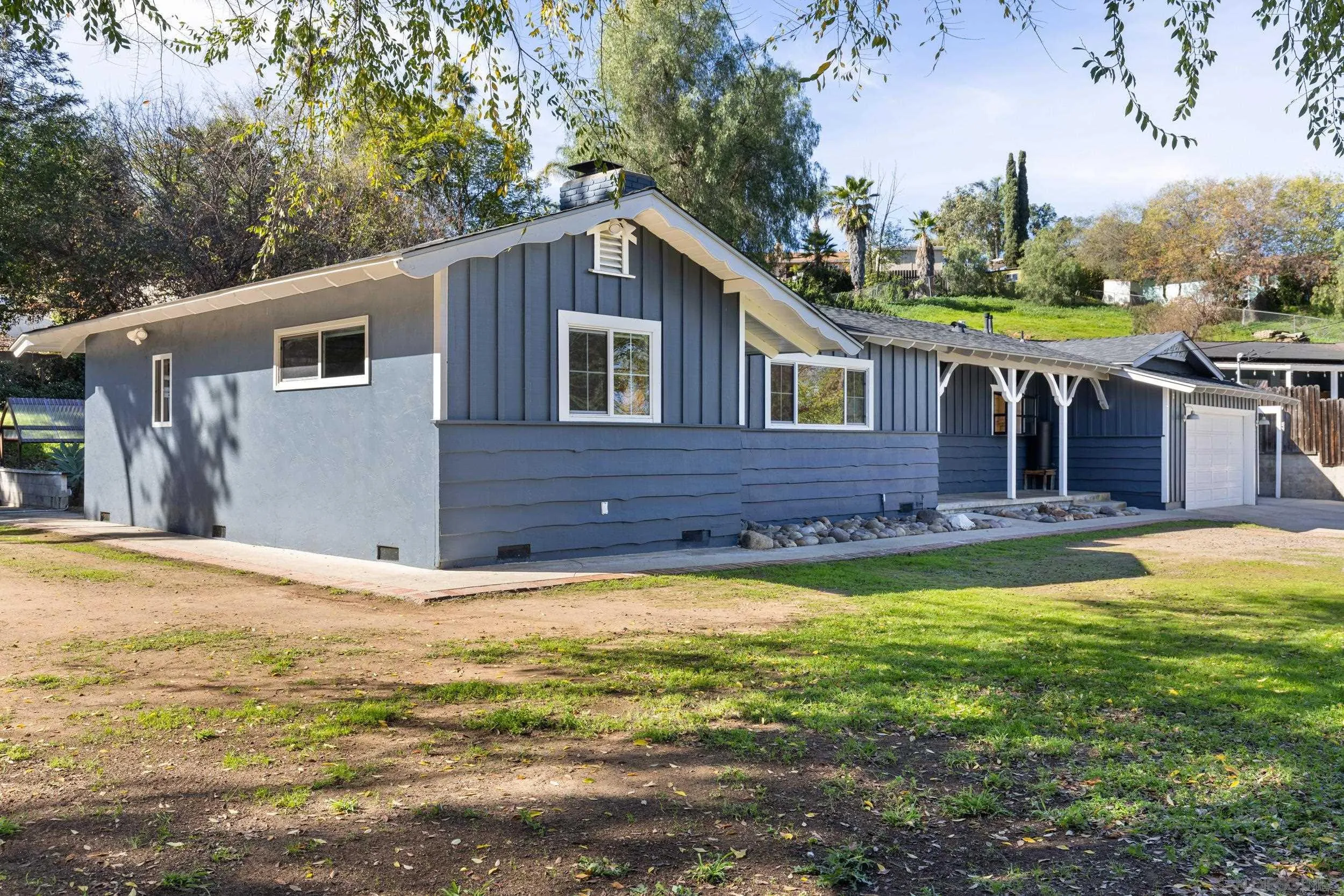https://cdn.realtyfeed.com/cdn/127/260001673/c99a371b68b7d094a944ce35e39ac260.webp