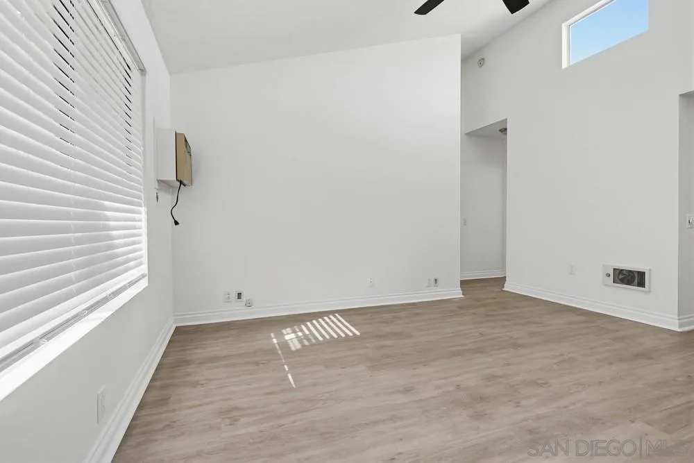 https://cdn.realtyfeed.com/cdn/127/260001679/35177f022e84b2a33f48813c4667016d.webp