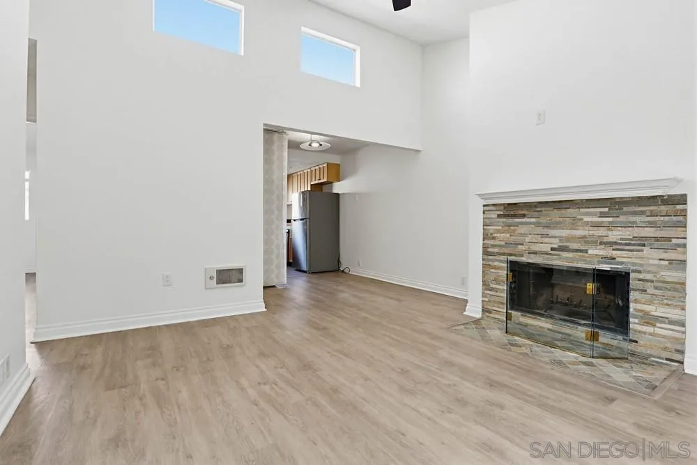 https://cdn.realtyfeed.com/cdn/127/260001679/52661a8ad163aec5b998a826e331b8b8.webp