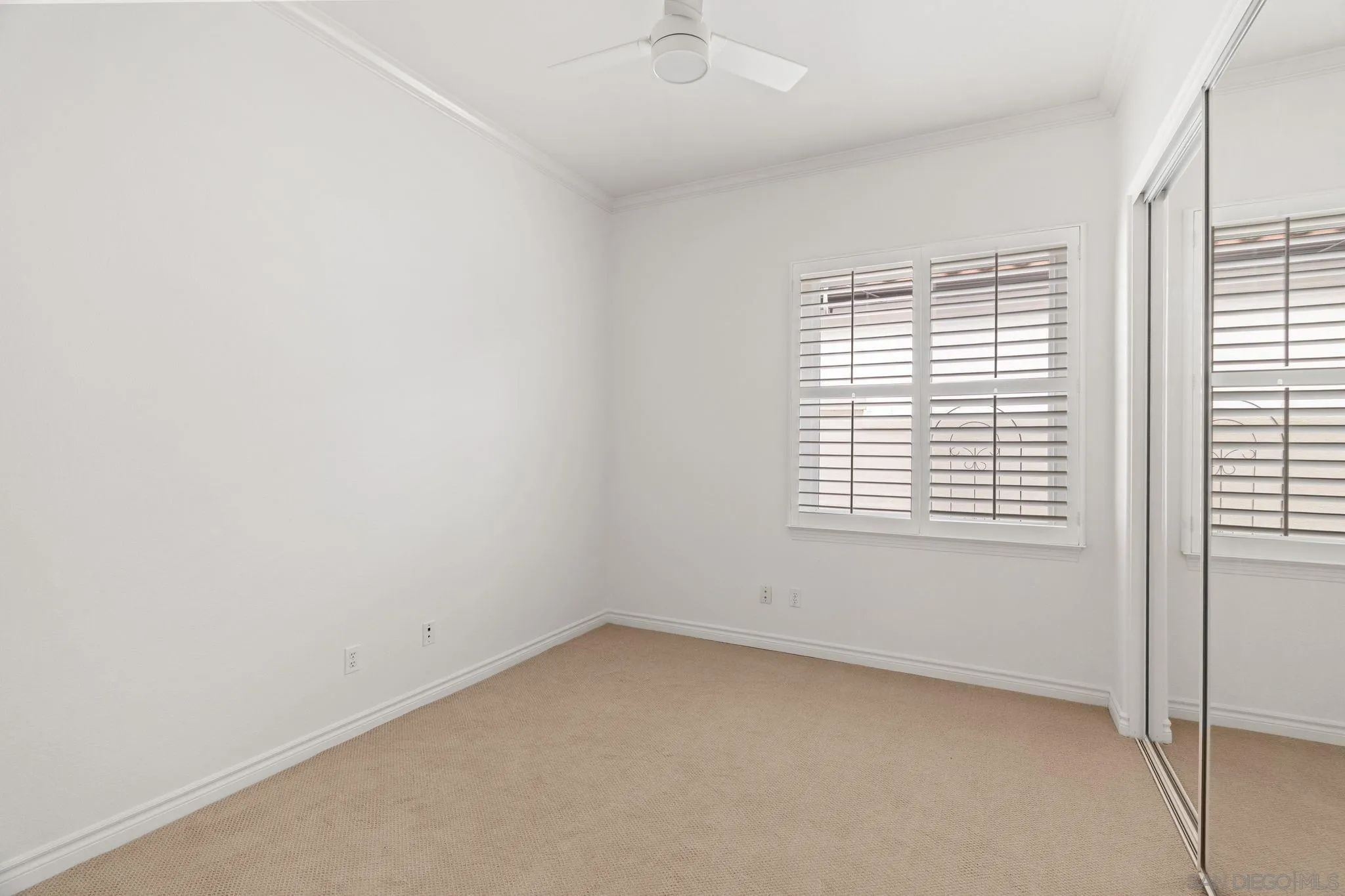 https://cdn.realtyfeed.com/cdn/127/260001682/c1f7463bb33c070d70ad39c0953c4202.webp