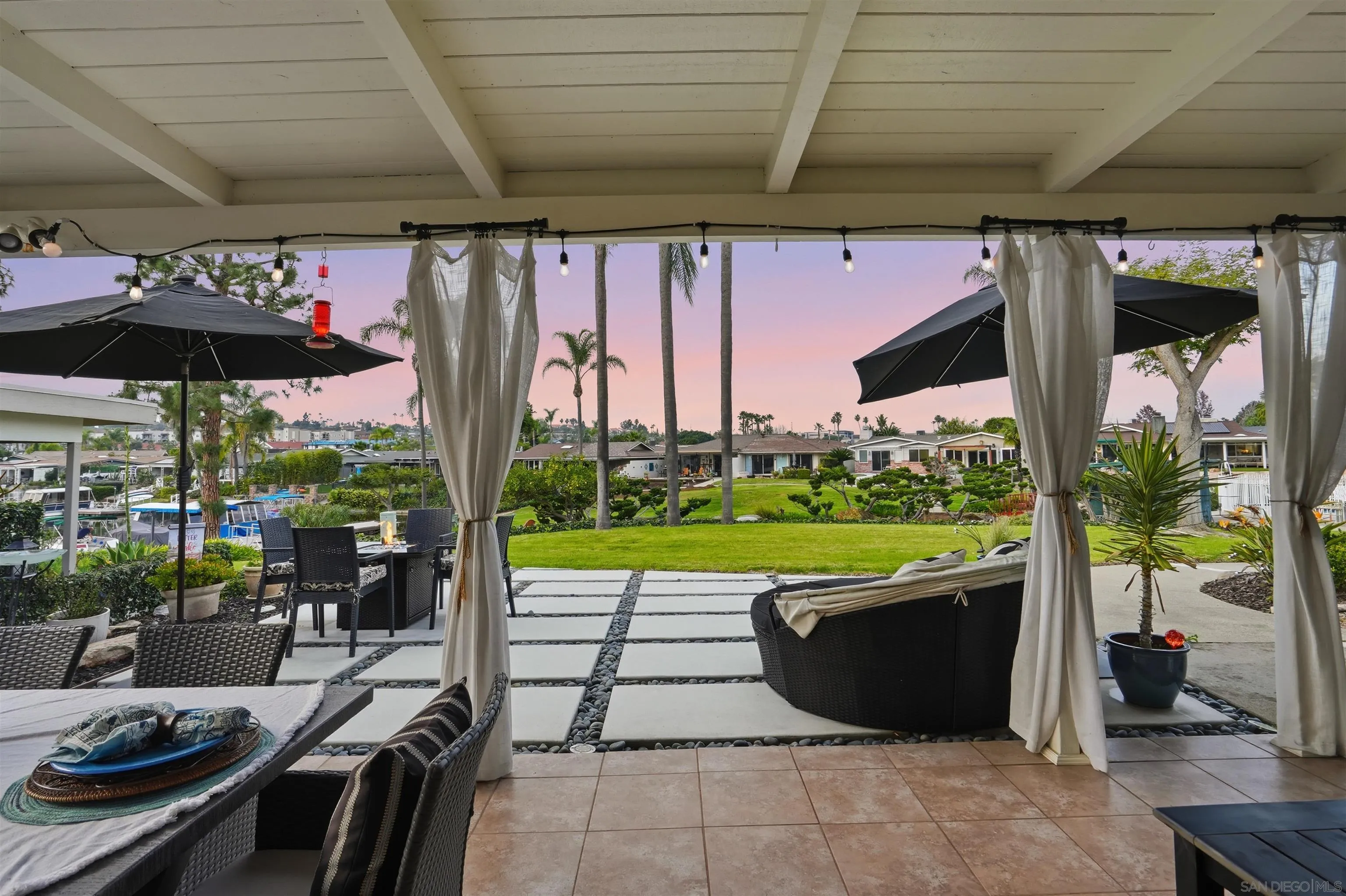 https://cdn.realtyfeed.com/cdn/127/260001683/91a9d894192280baa9596faf03d5b905.webp
