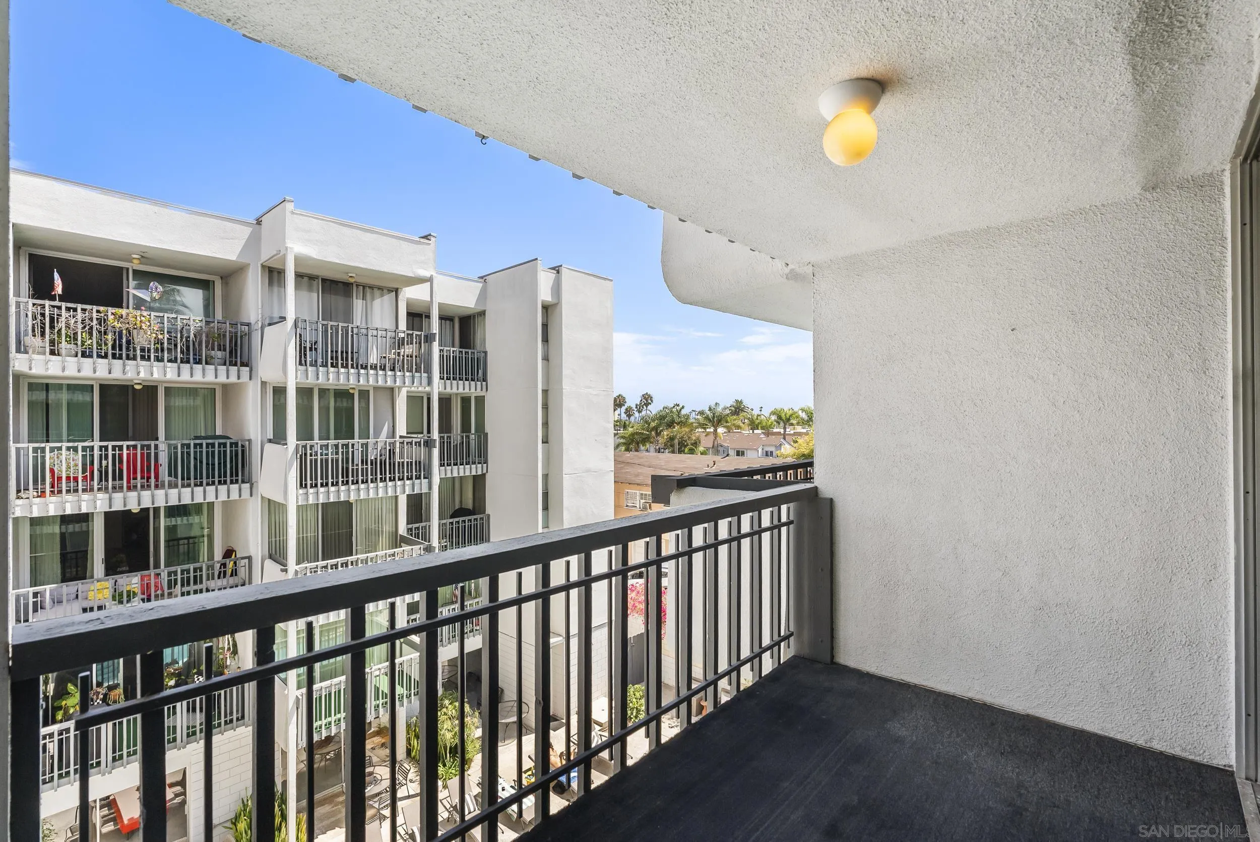 https://cdn.realtyfeed.com/cdn/127/260001685/2dc79c9f6fe11c0de379f7b7584a4cd7.webp