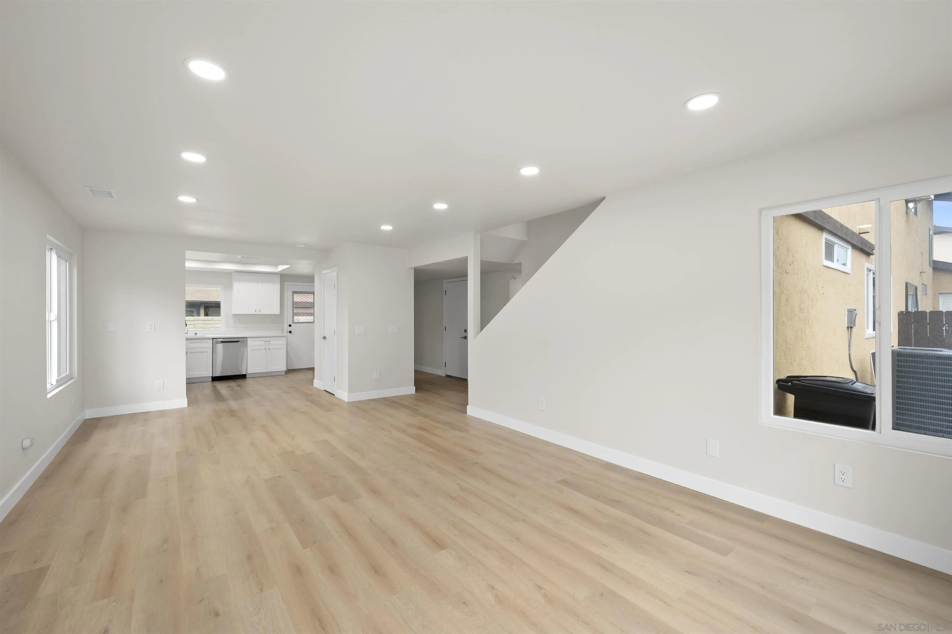 Photo #10: 260001686 Listing: Photo #10