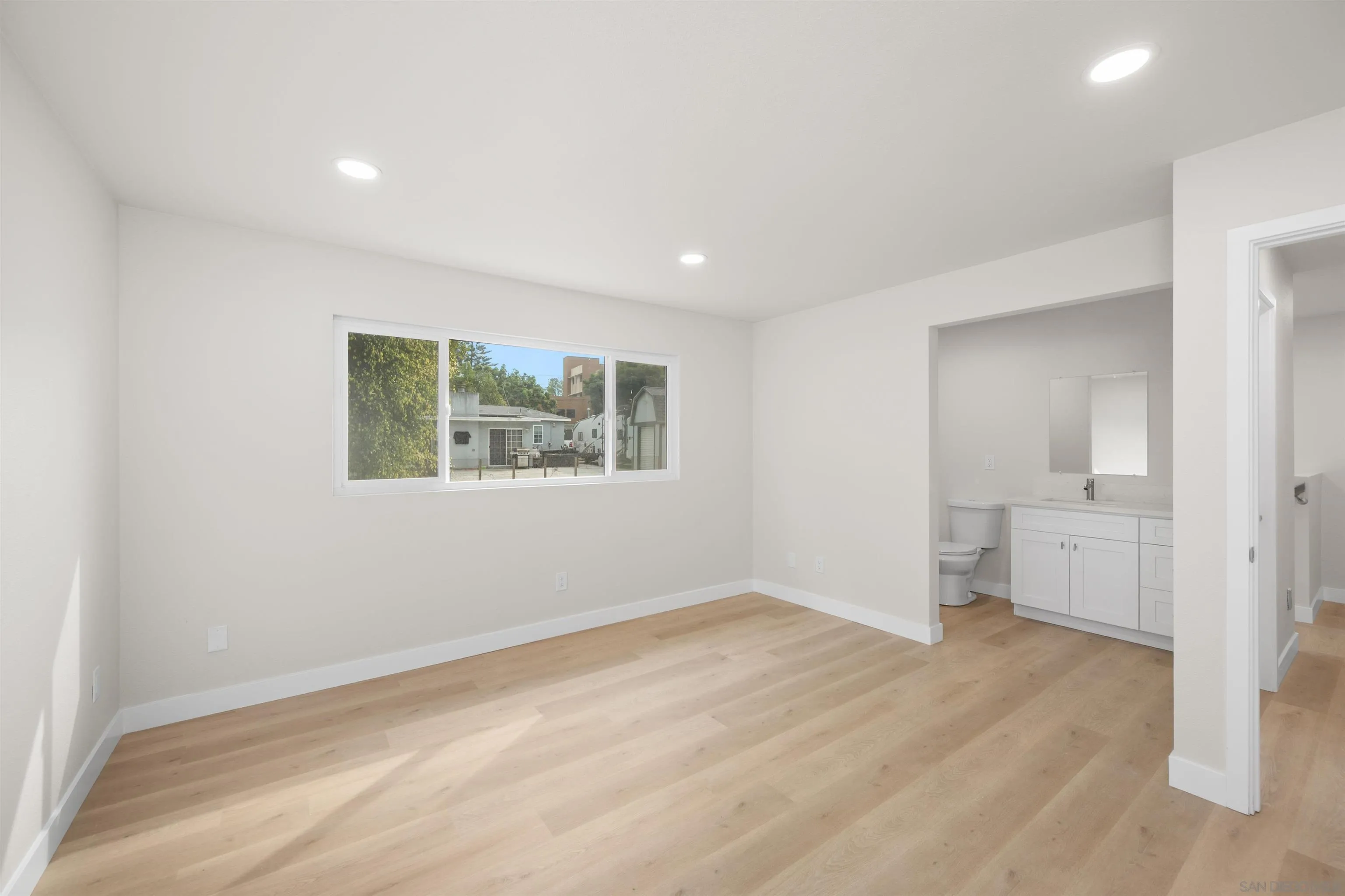 Photo #25: 260001686 Listing: Photo #25