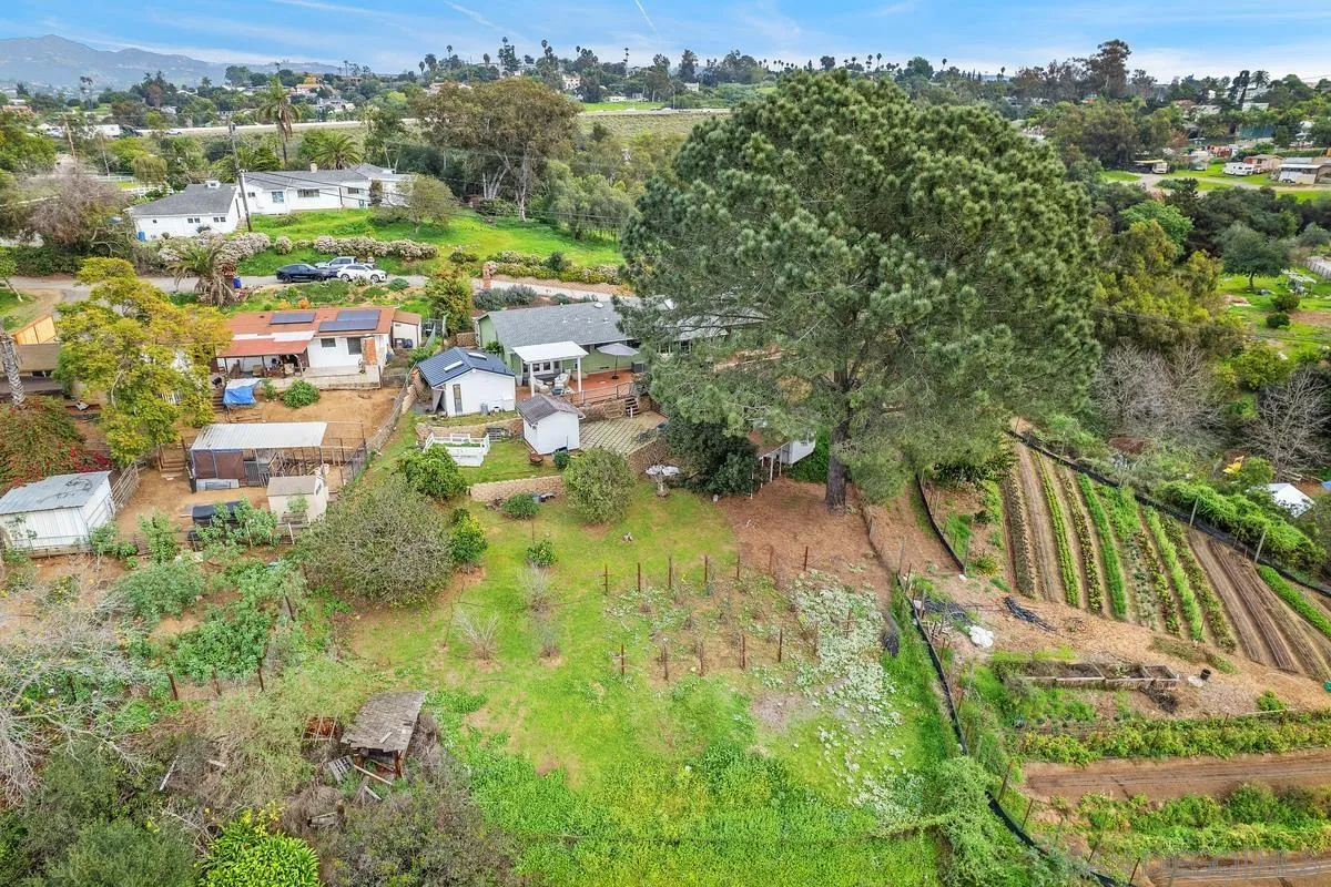 https://cdn.realtyfeed.com/cdn/127/260001687/5f52b7f7853eb7d27025a1eef7b5242e.webp
