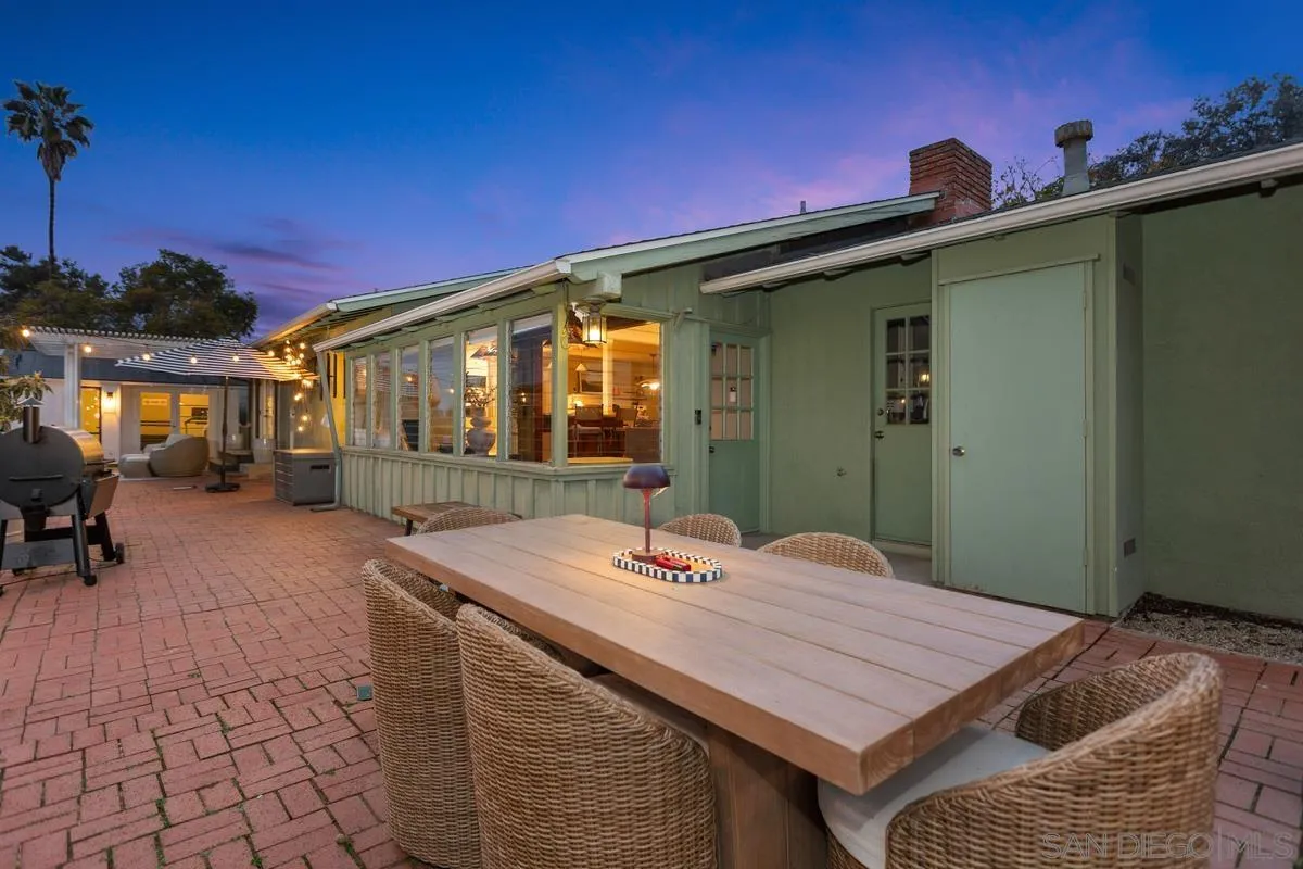 https://cdn.realtyfeed.com/cdn/127/260001687/9237fa8da20c25443884e44236f0b356.webp