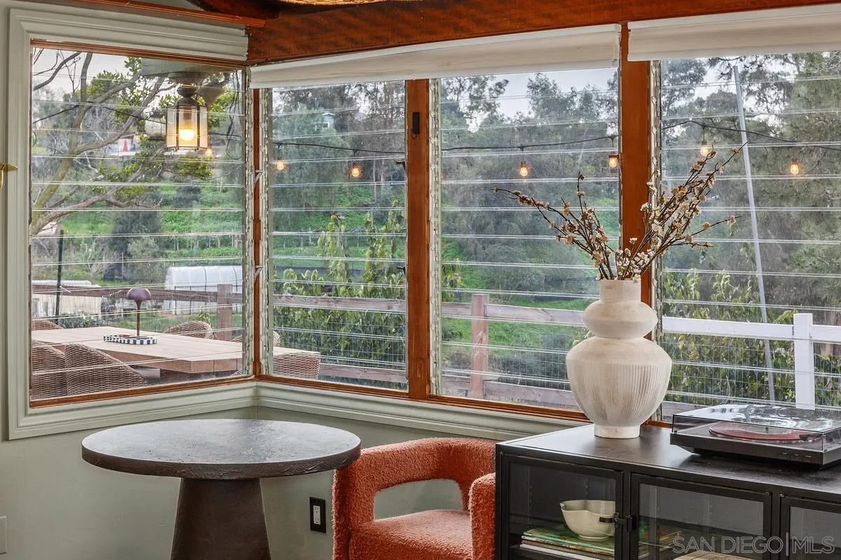 https://cdn.realtyfeed.com/cdn/127/260001687/eaa9c83a8db8fd2496e081bc8f66f648.webp