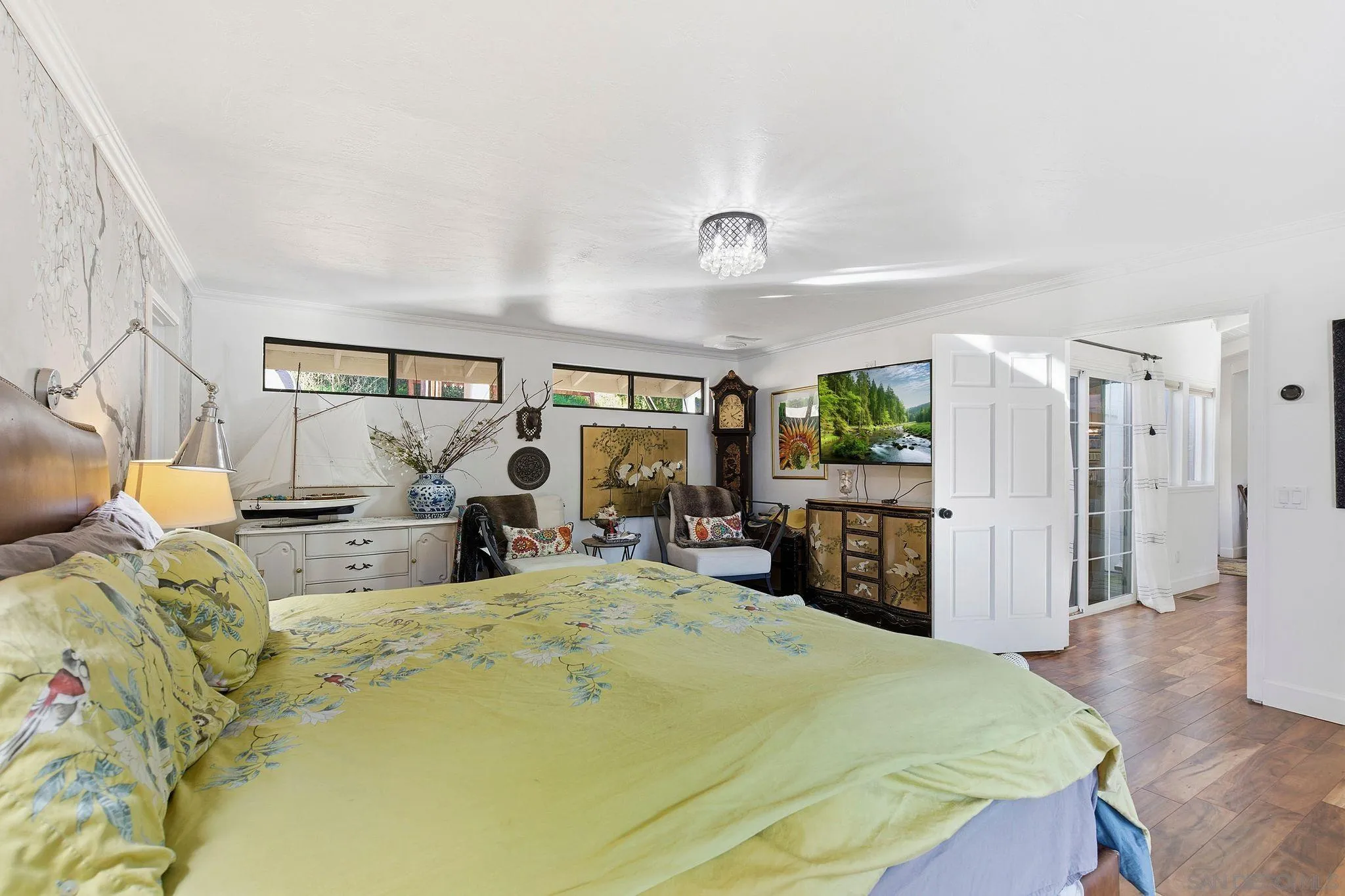 https://cdn.realtyfeed.com/cdn/127/260001688/de4ef64b67cd9a01e11c12670a180bc5.webp