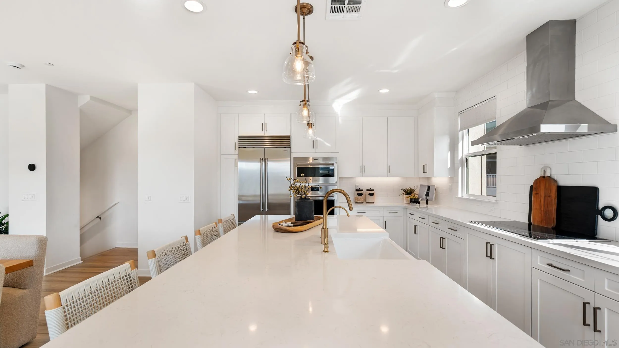 Photo #8: 260001691 Listing: Photo #8