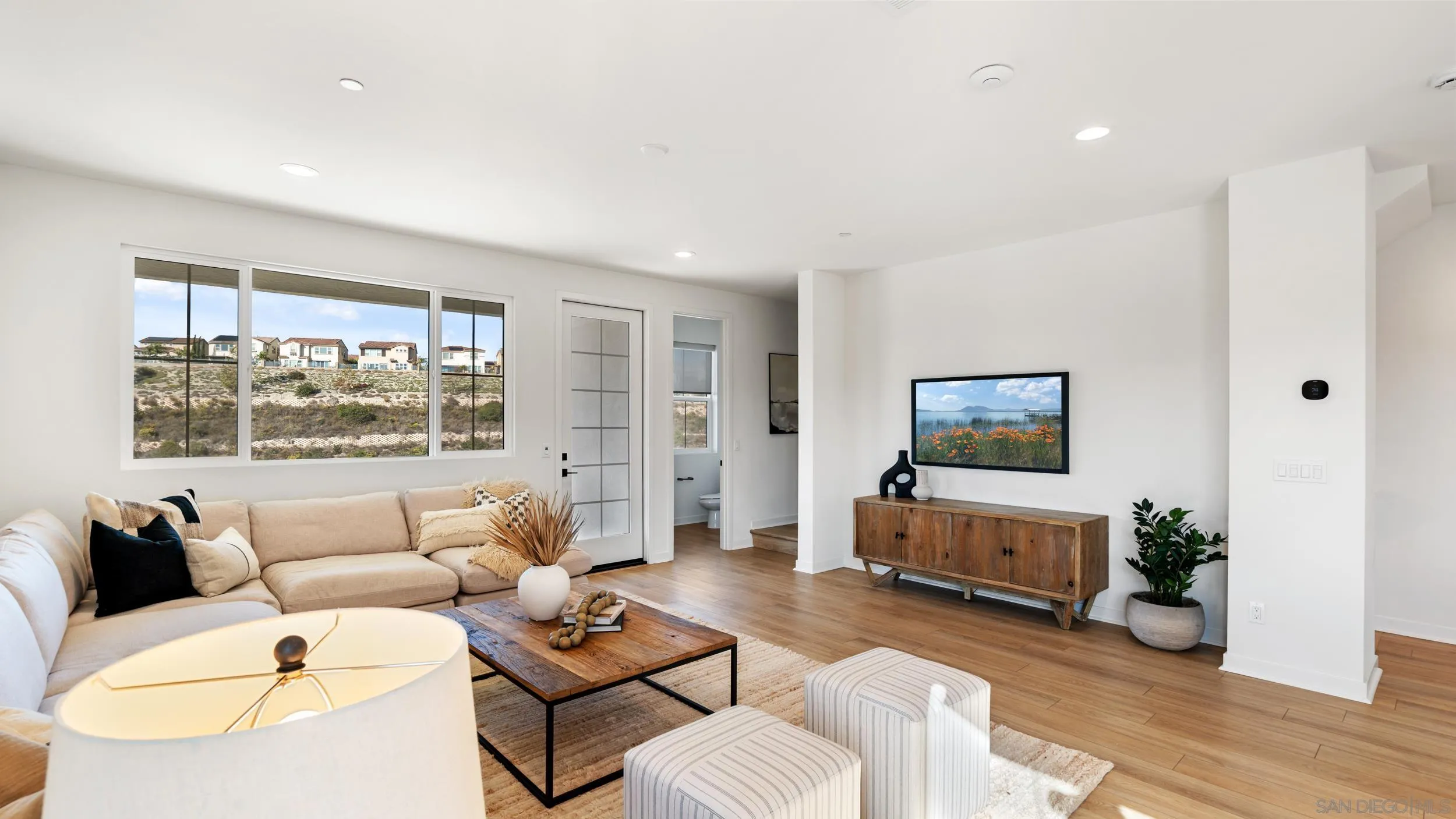 Photo #4: 260001691 Listing: Photo #4