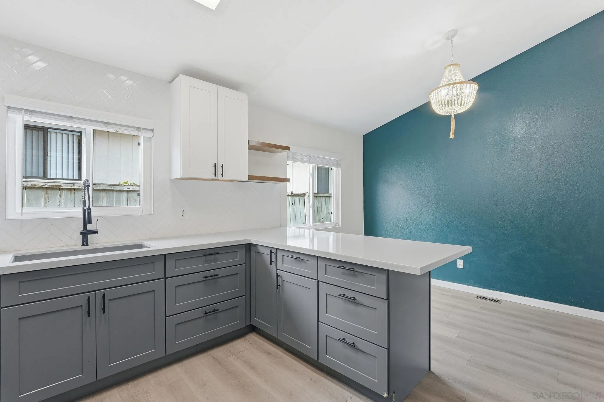 https://cdn.realtyfeed.com/cdn/127/260001692/025d19938405eba3d10ae1128734913b.webp