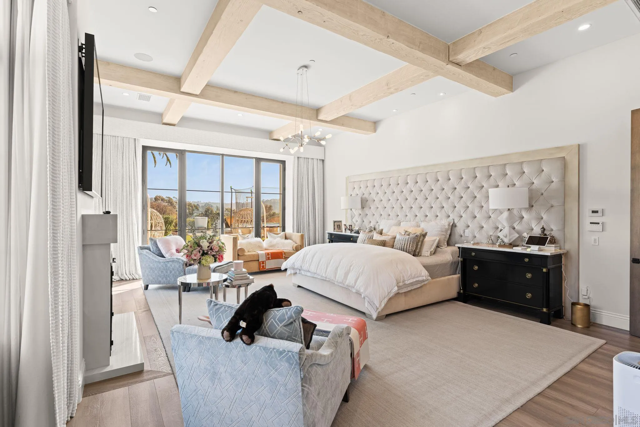 https://cdn.realtyfeed.com/cdn/127/260001694/76074674cabf17cf507c7901a9f51086.webp