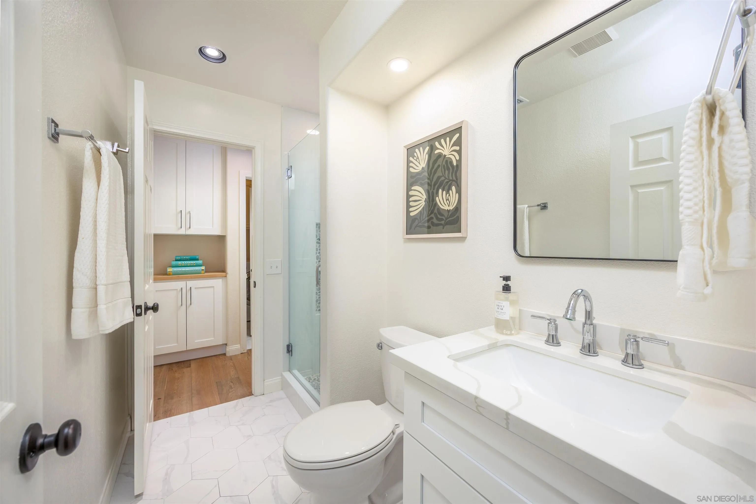 https://cdn.realtyfeed.com/cdn/127/260001695/55a6411235b623b8e6fd0b6d016e5dc7.webp