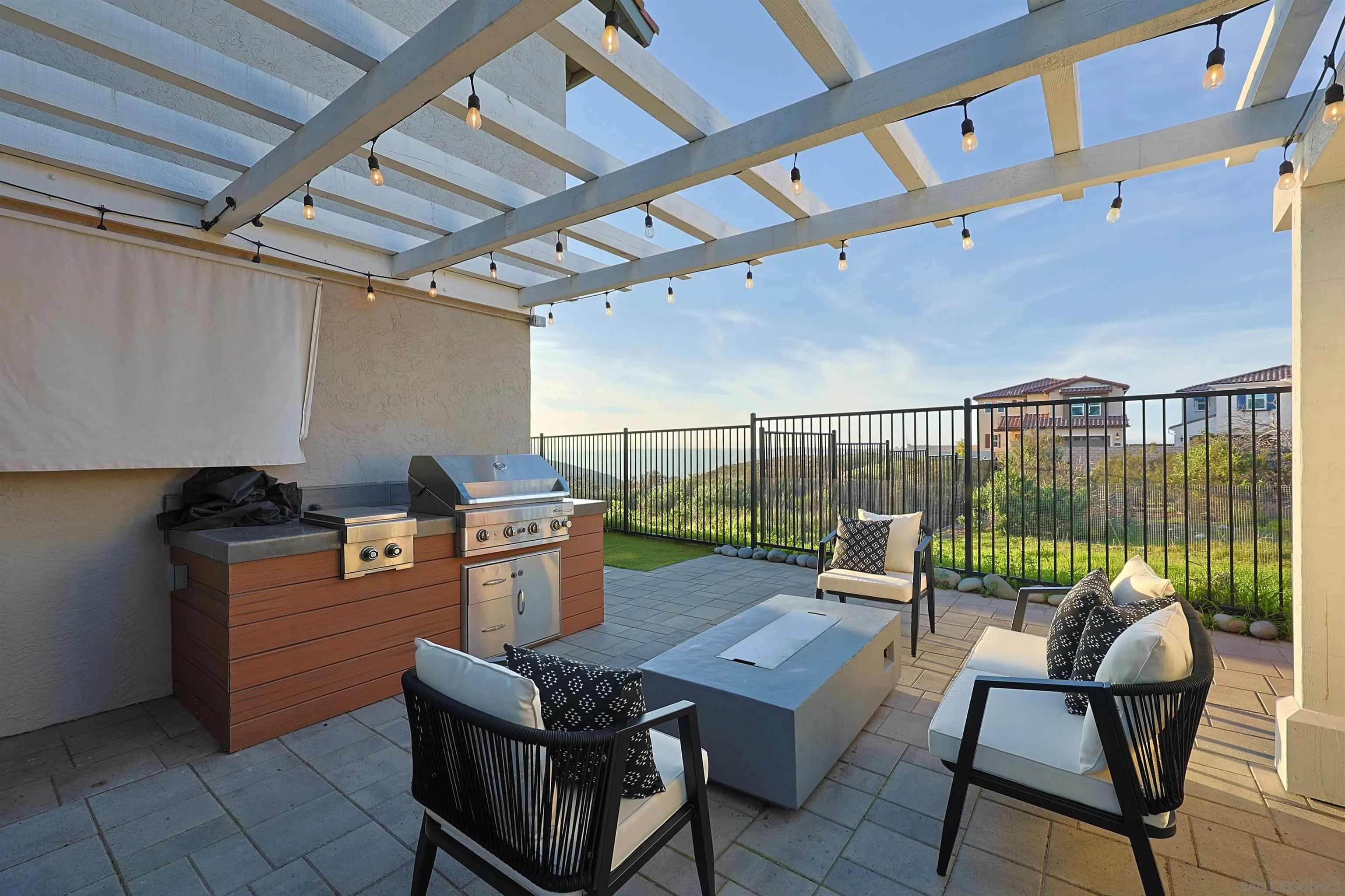 https://cdn.realtyfeed.com/cdn/127/260001695/62ee7afc8b1b074a0b9dd58aedfe1250.webp
