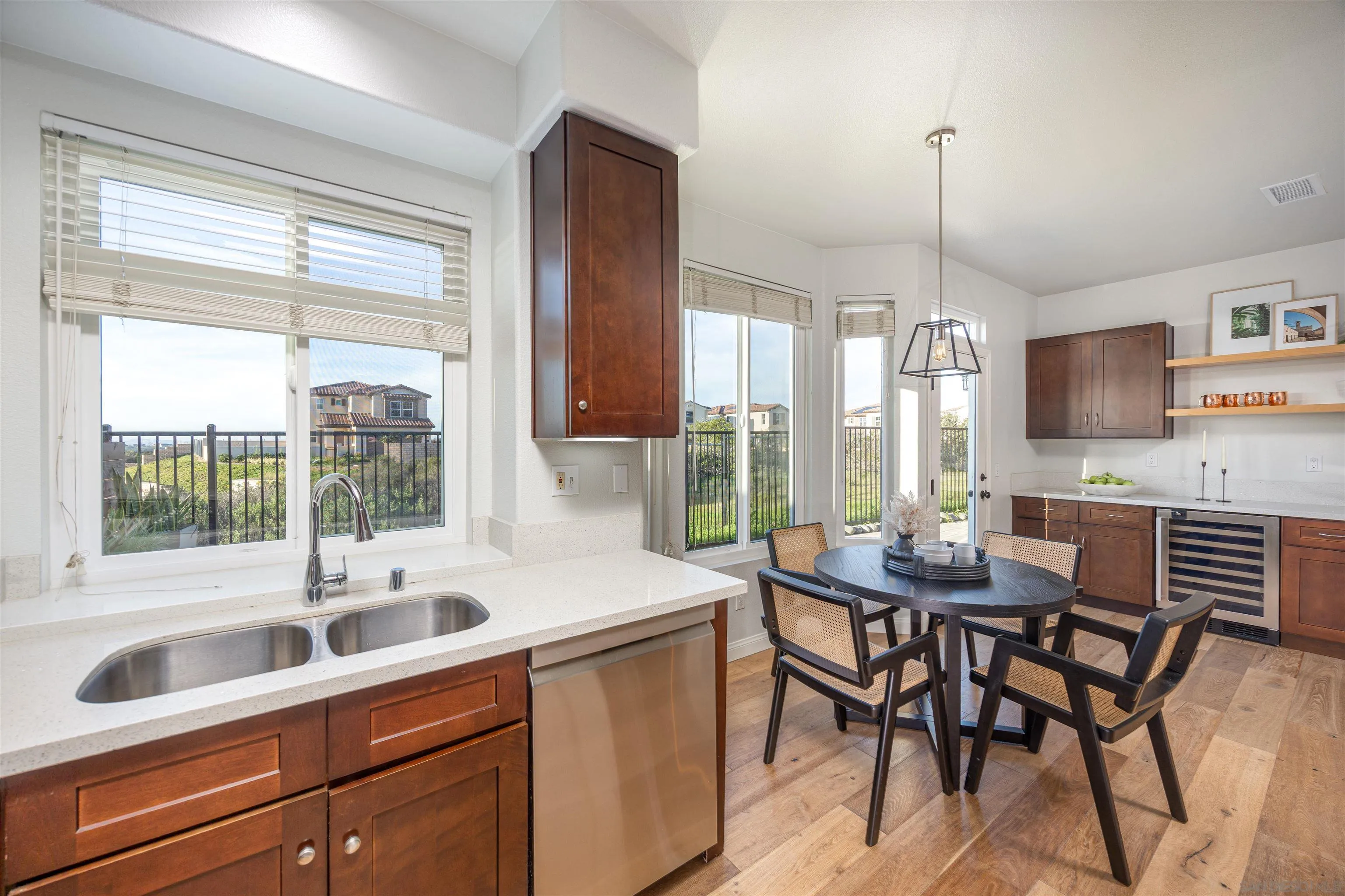 https://cdn.realtyfeed.com/cdn/127/260001695/942061d759fd67ad2cdc1283090dcf30.webp