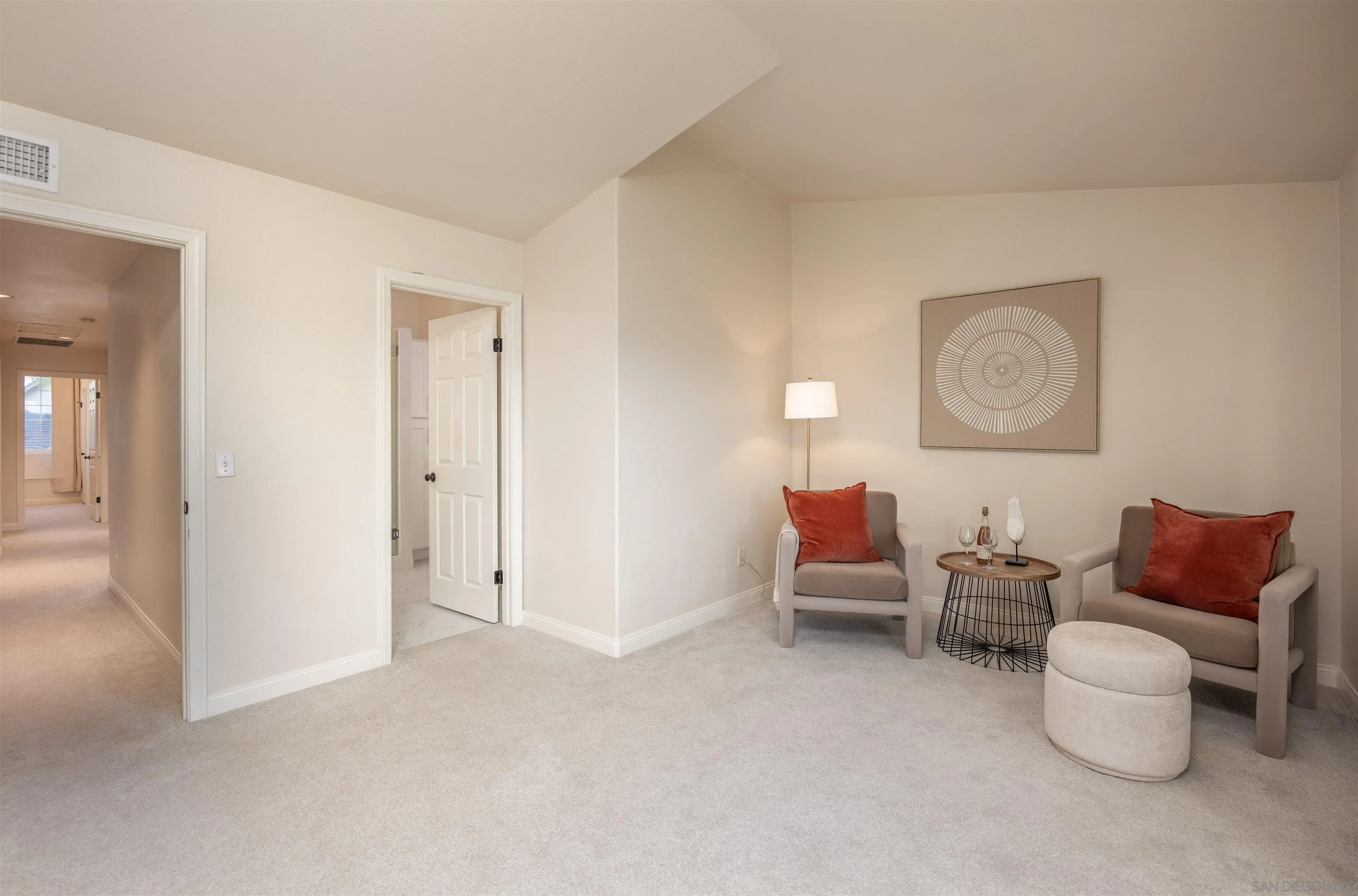https://cdn.realtyfeed.com/cdn/127/260001695/b79af2fd57d5dd3681cafba90e9e3087.webp