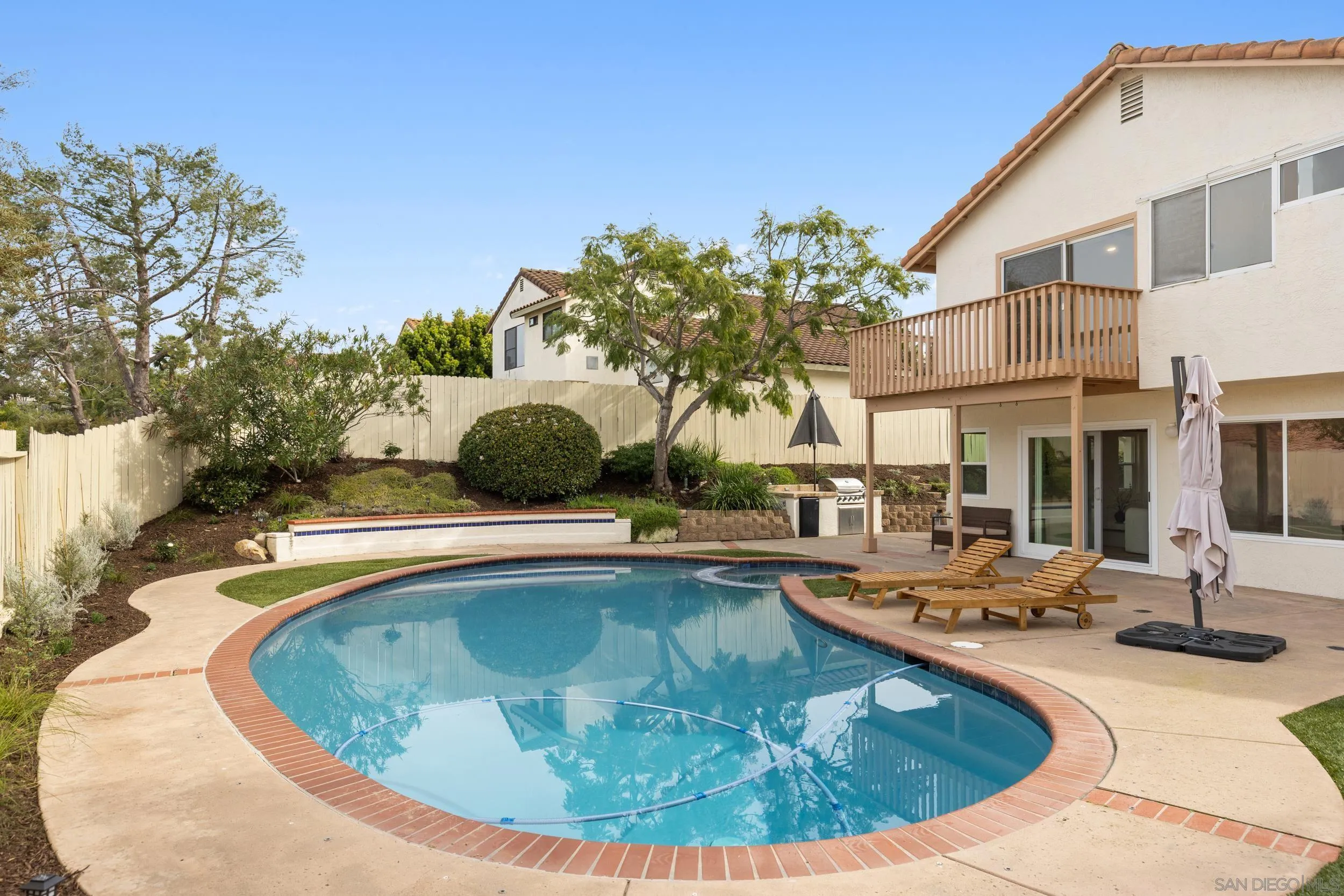 https://cdn.realtyfeed.com/cdn/127/260001696/94fb417e7d70695be1066e74ef46e6c0.webp