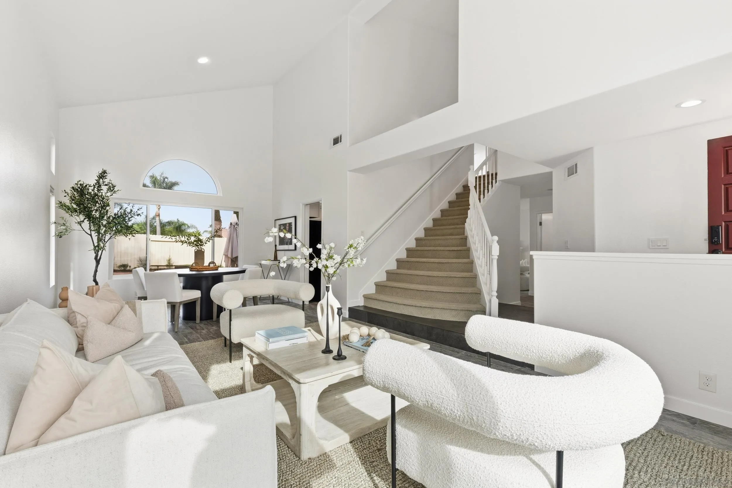 https://cdn.realtyfeed.com/cdn/127/260001696/d4add6ee6e0bab365ea04f96b3cf1a27.webp