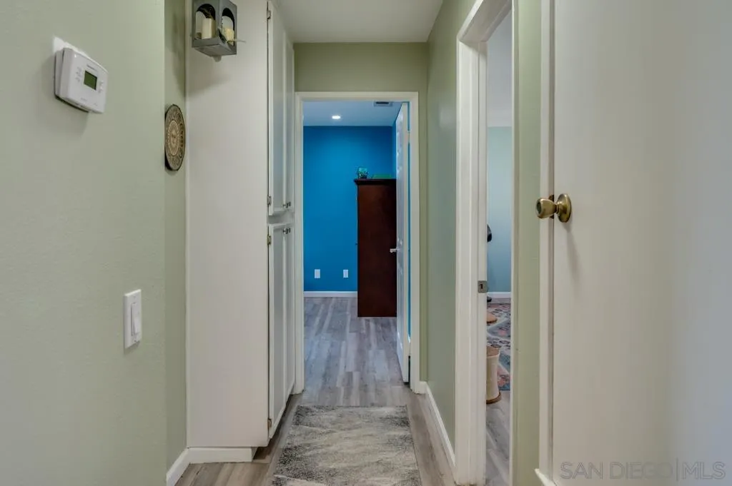https://cdn.realtyfeed.com/cdn/127/260001700/8eca982c4b1027226ffa82a7b6d93501.webp