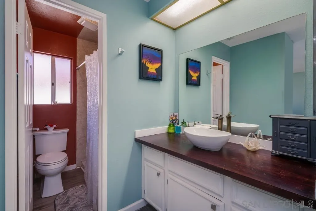 https://cdn.realtyfeed.com/cdn/127/260001700/ad2fc4025a341d79169e41455470554f.webp