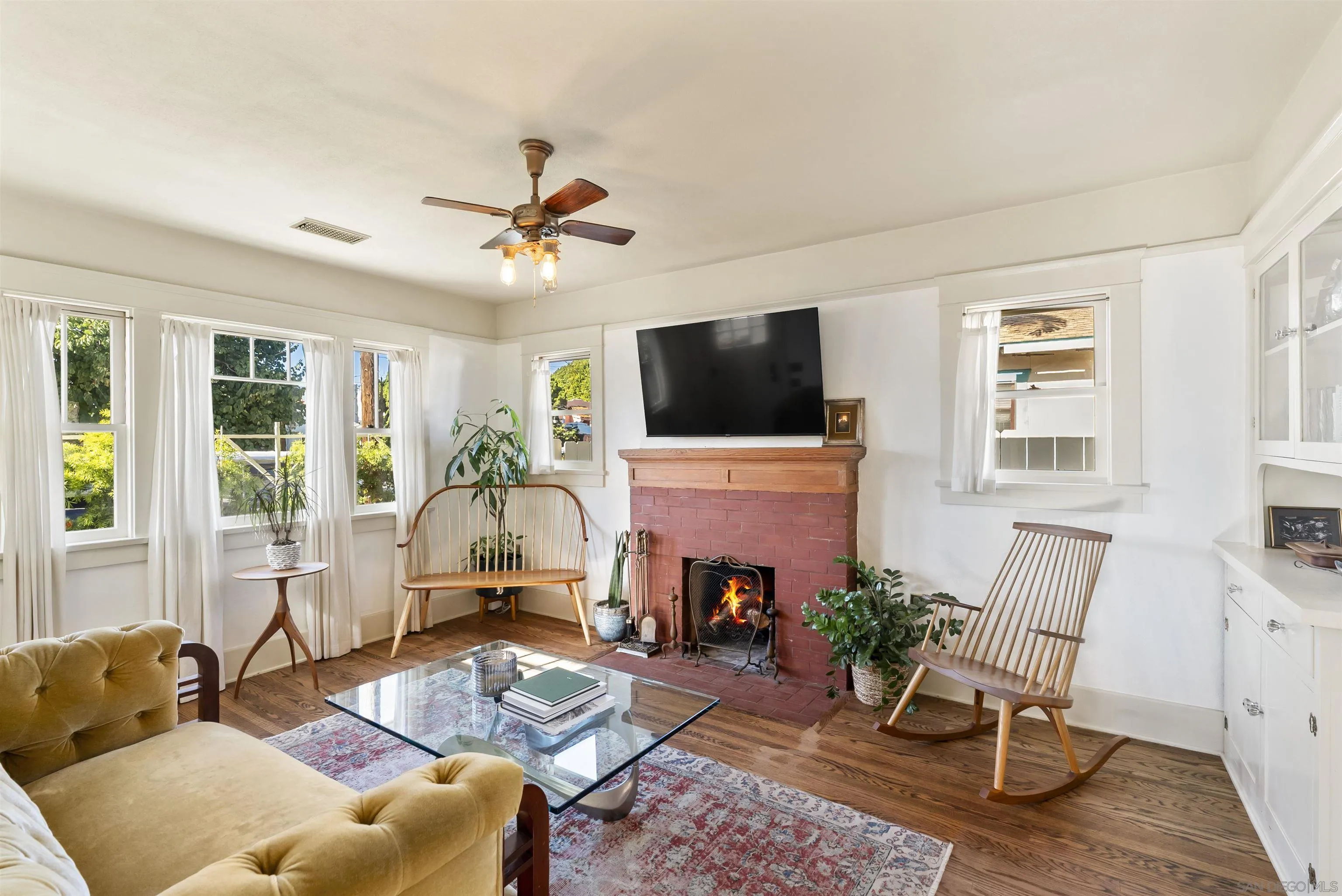 https://cdn.realtyfeed.com/cdn/127/260001703/3a76df468fe20b7bb1f5984d1677dd31.webp
