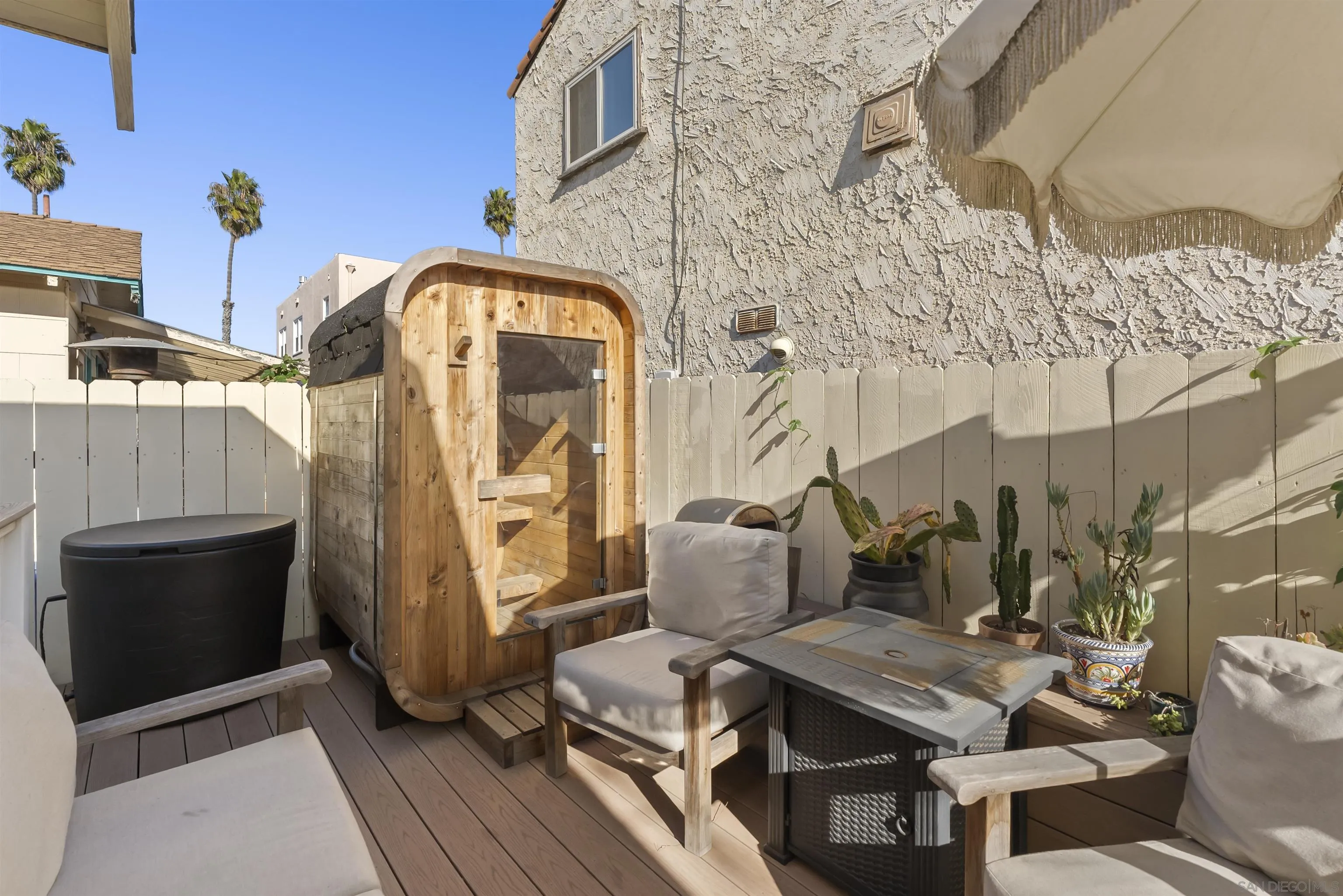 https://cdn.realtyfeed.com/cdn/127/260001703/842c5b7c03106c3bb54050f70a177fb7.webp