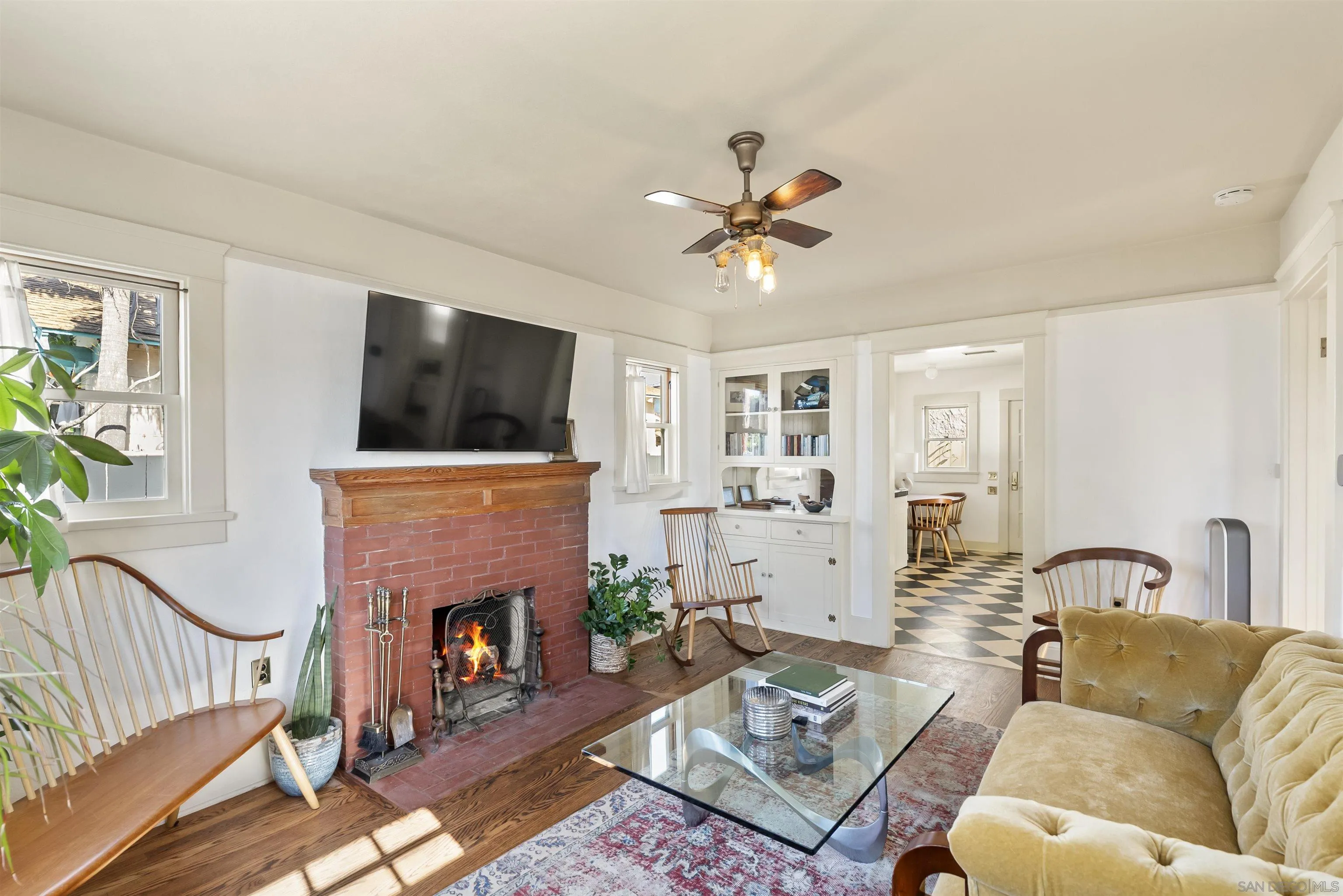 https://cdn.realtyfeed.com/cdn/127/260001703/addf40236fb634ed6339ce9dad500c2b.webp