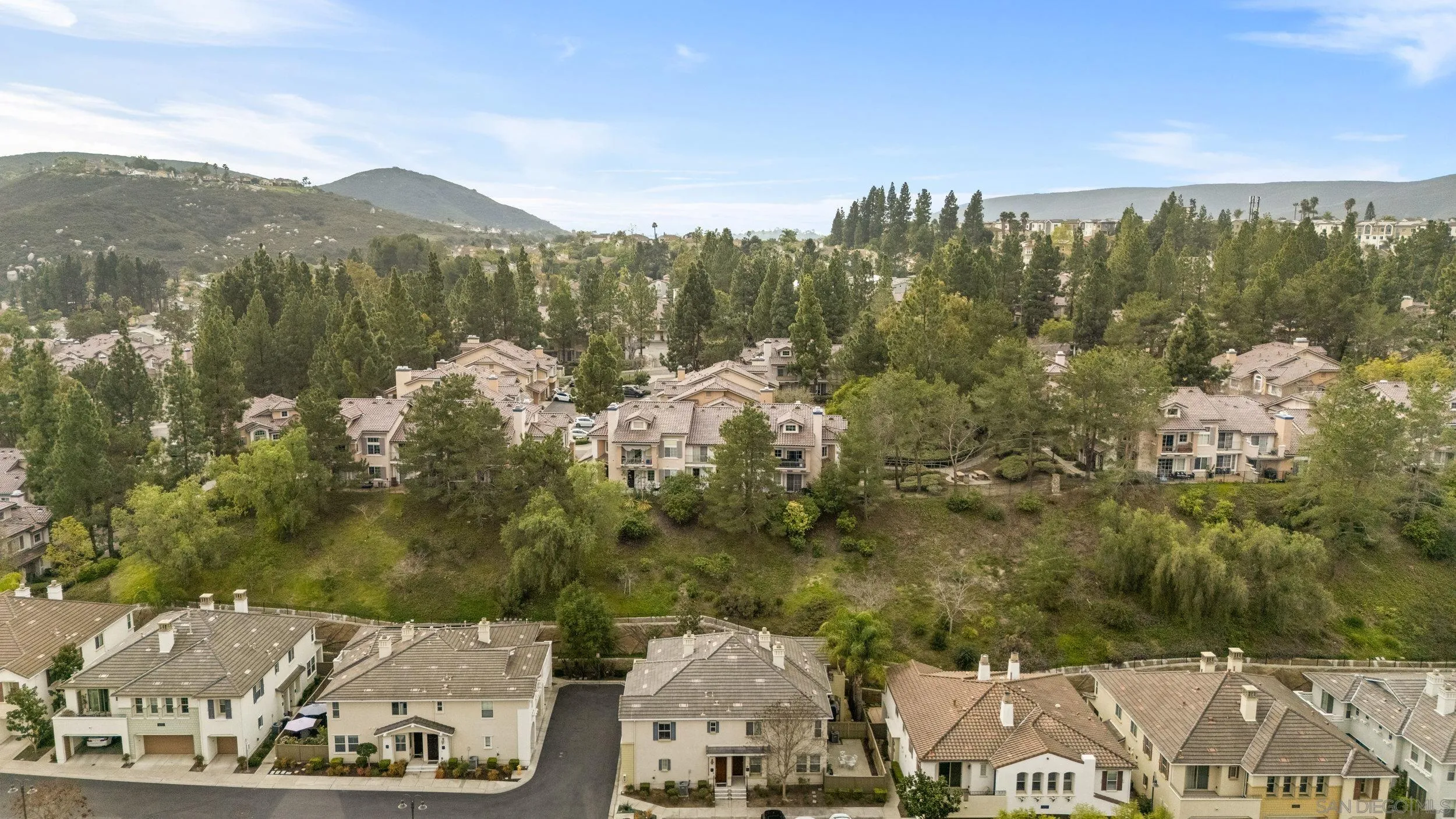 Photo #27: 260001707 Listing: Photo #27