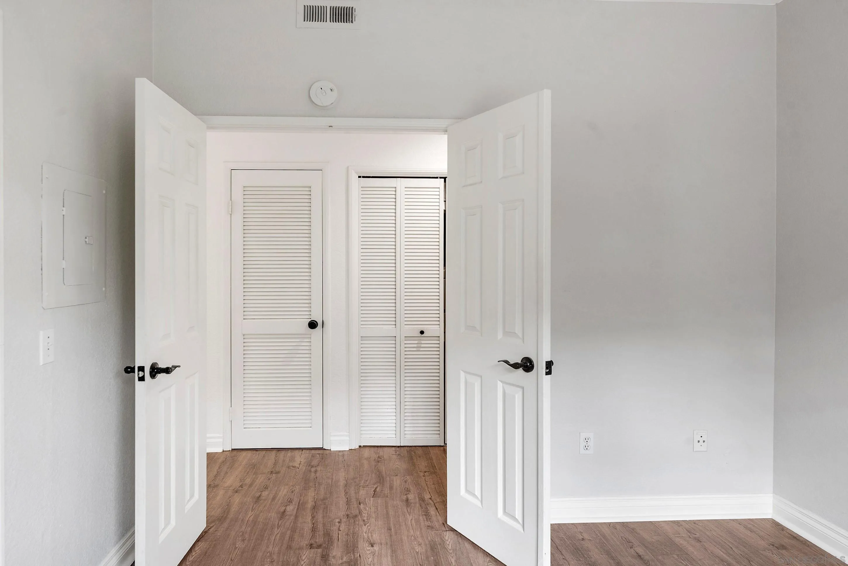 Photo #19: 260001712 Listing: Photo #19