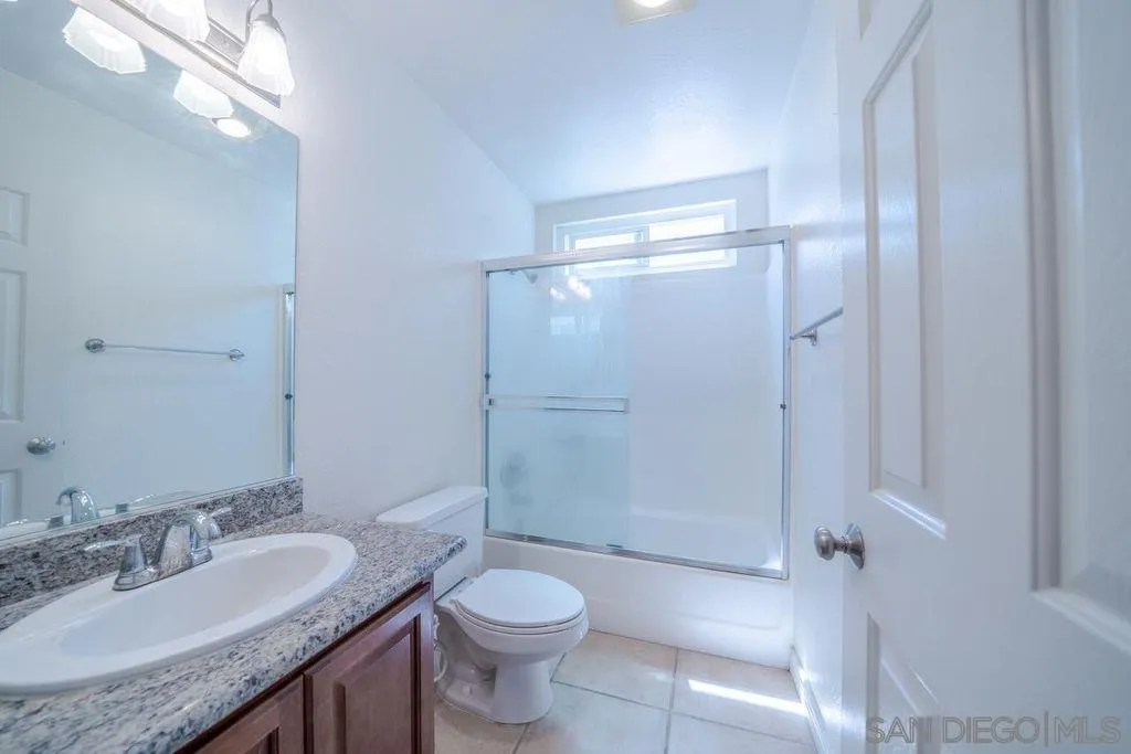 Photo #9: 260001713 Listing: Photo #9