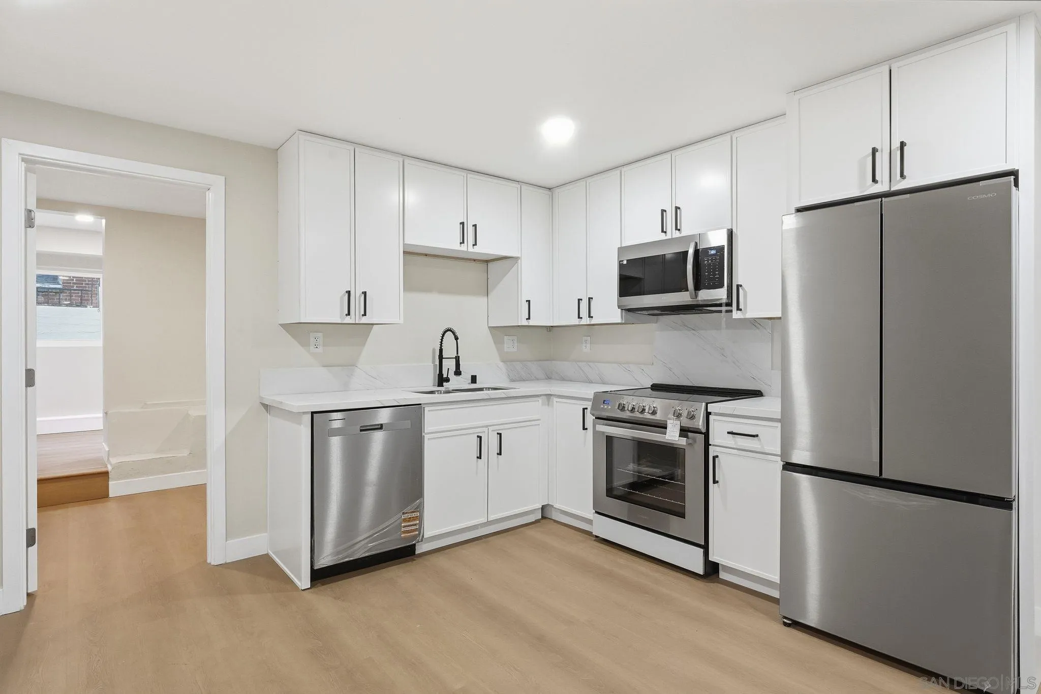 https://cdn.realtyfeed.com/cdn/127/260001715/8451ac52d0aa652276c0a270dc90976b.webp