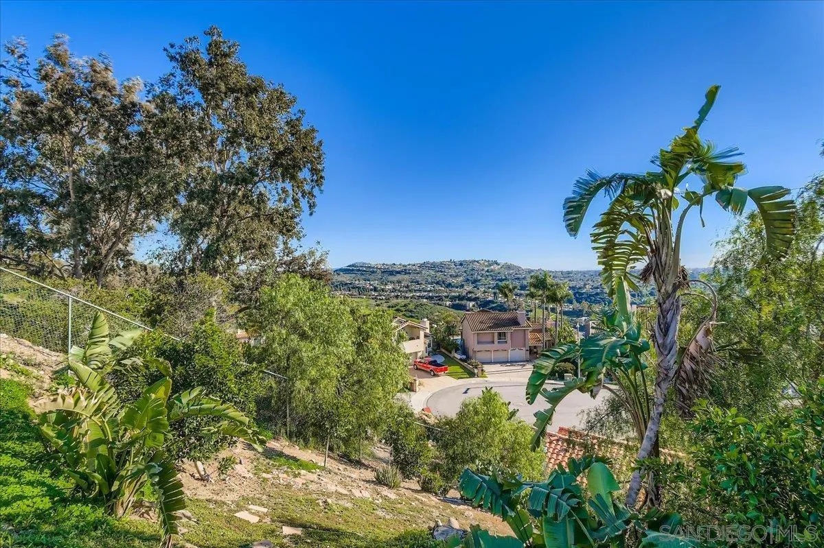 https://cdn.realtyfeed.com/cdn/127/260001716/20ab0798006105ad121d723a0a7666c8.webp