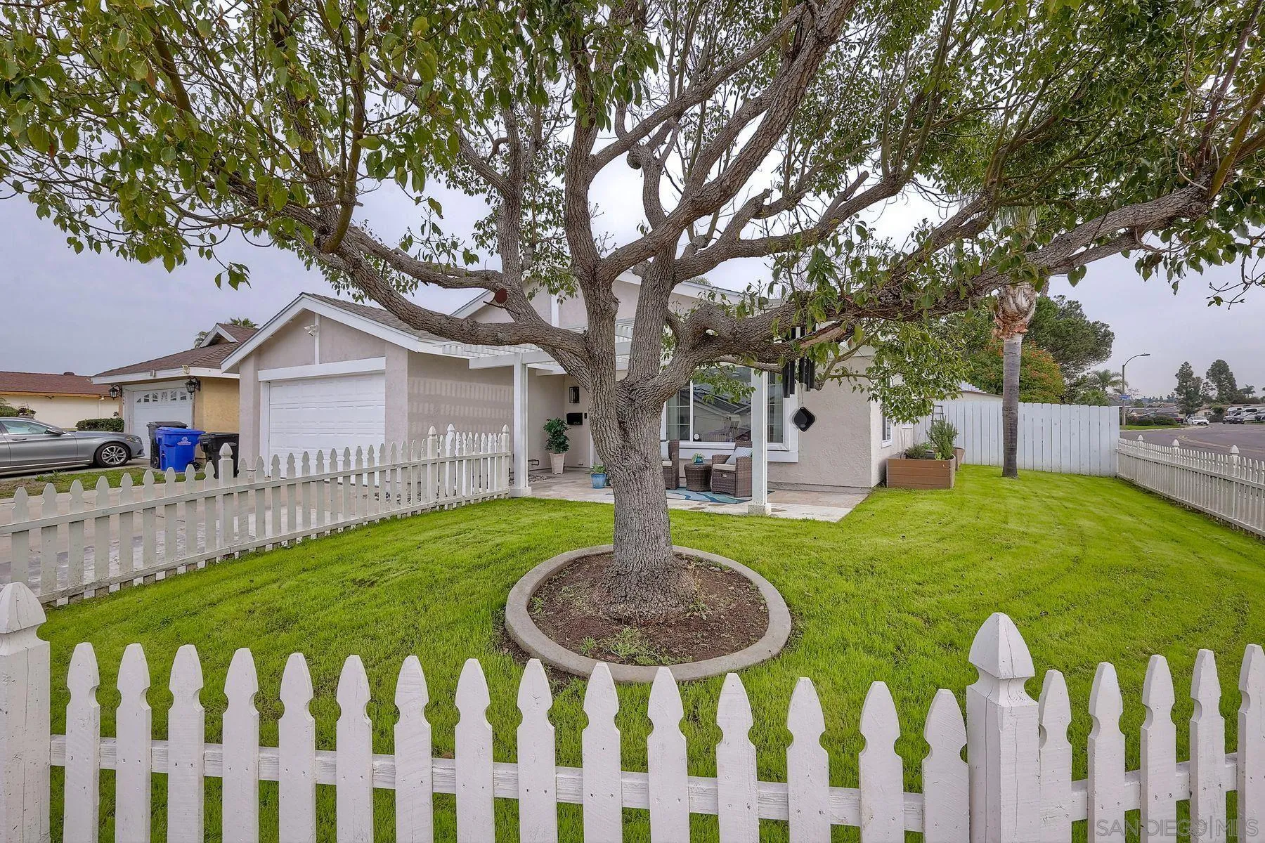 https://cdn.realtyfeed.com/cdn/127/260001725/3eaa83cc3678a997267ce14a5783f2d5.webp