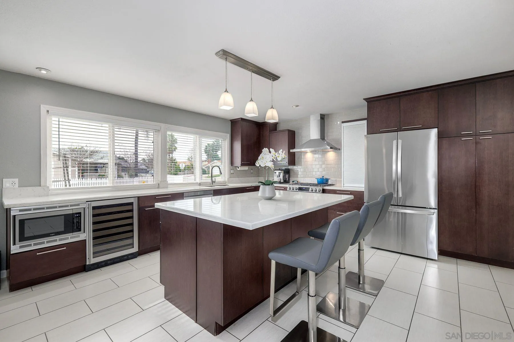 https://cdn.realtyfeed.com/cdn/127/260001725/600ec5219e6c1c750b563a06ee688f73.webp