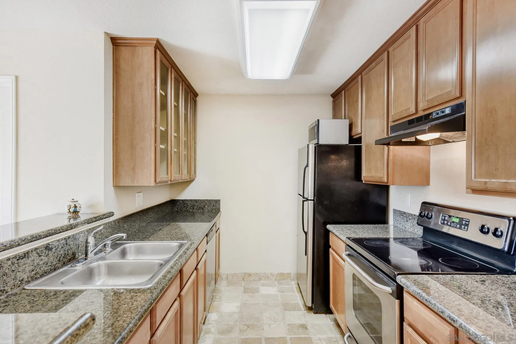 Photo #1: 260001729 Listing: Photo #1