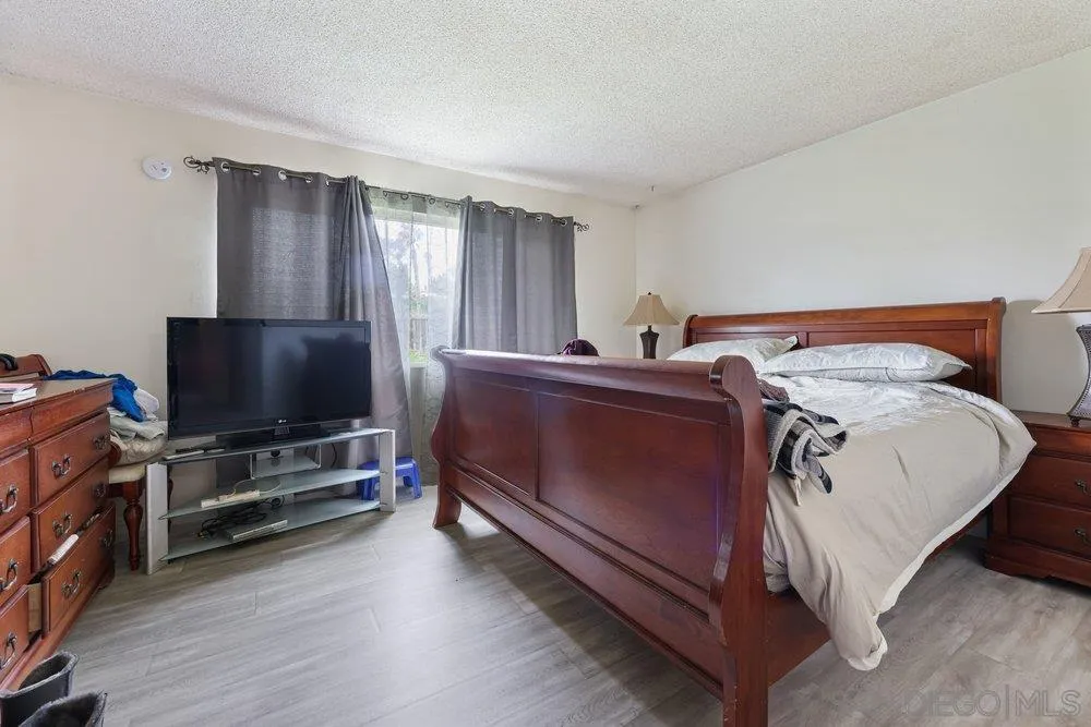 https://cdn.realtyfeed.com/cdn/127/260001730/1b1efadf3c535e0aeda9173c159c80f7.webp