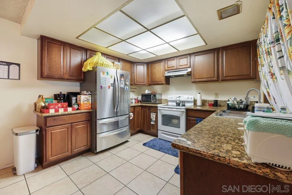 https://cdn.realtyfeed.com/cdn/127/260001730/759696f15c76c431072a0d899cc10e76.webp