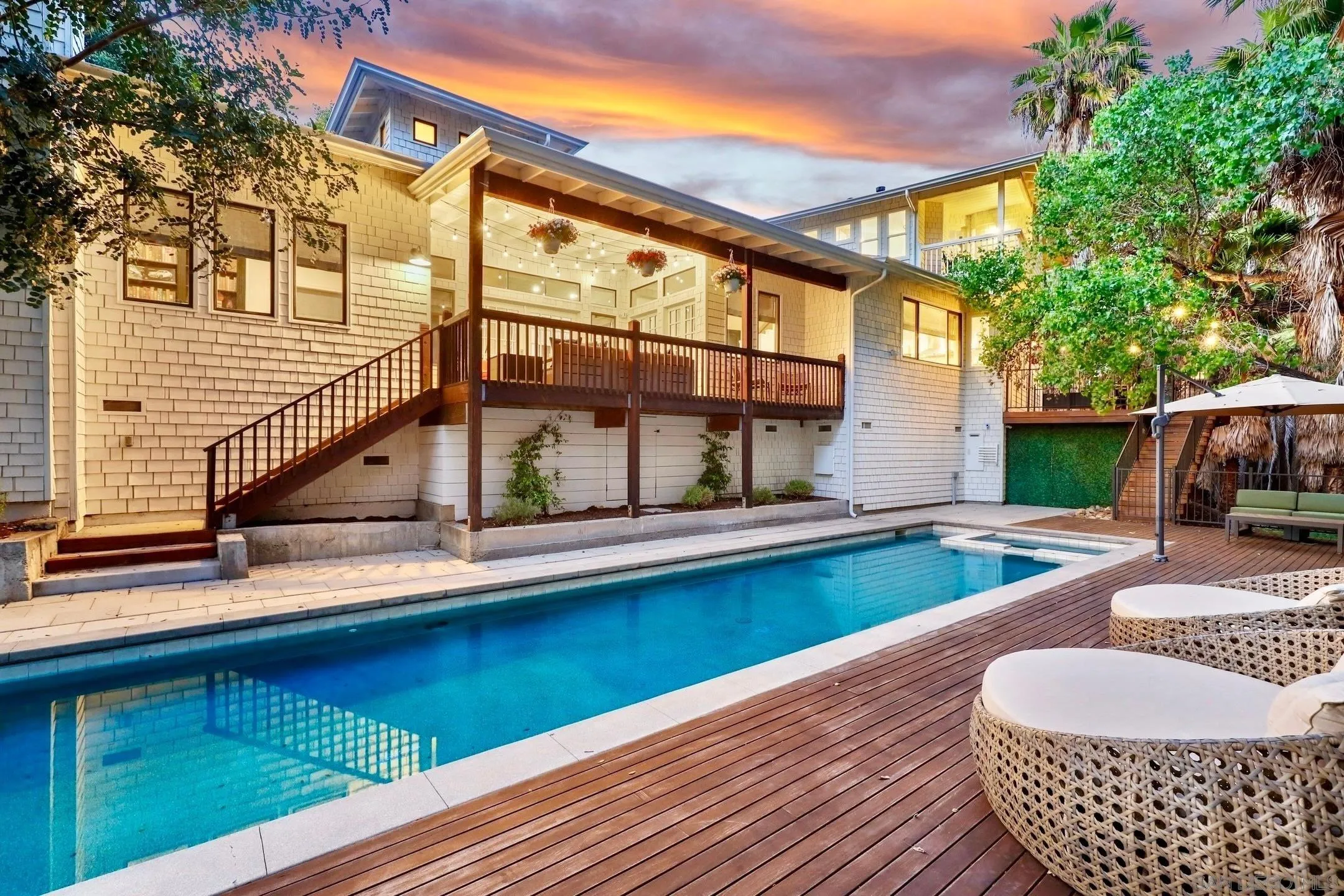 https://cdn.realtyfeed.com/cdn/127/260001731/0018d9c0cedbf9c4d376eef206ba0810.webp