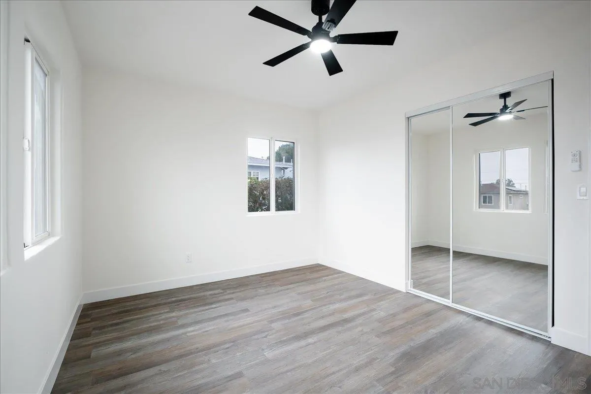 https://cdn.realtyfeed.com/cdn/127/260001733/df1f2c43dc21477003b3acacf579fd47.webp